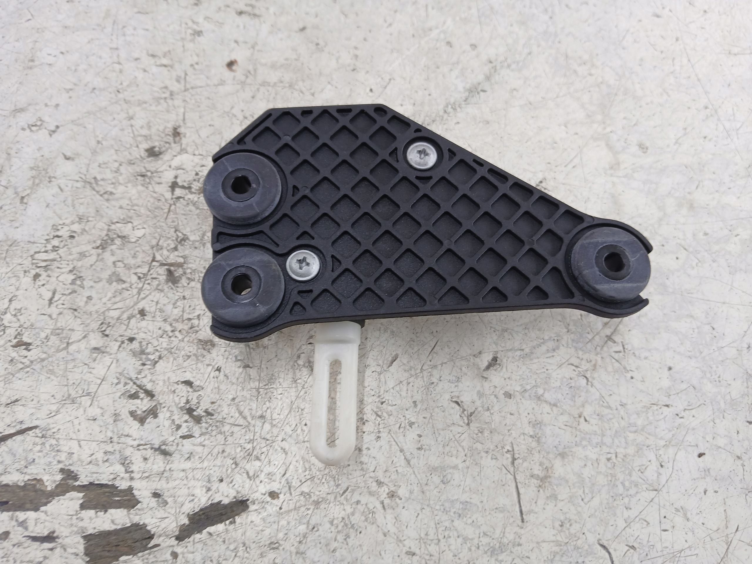 OPEL MERIVA A damper of a lock bonnet boot 13199007
