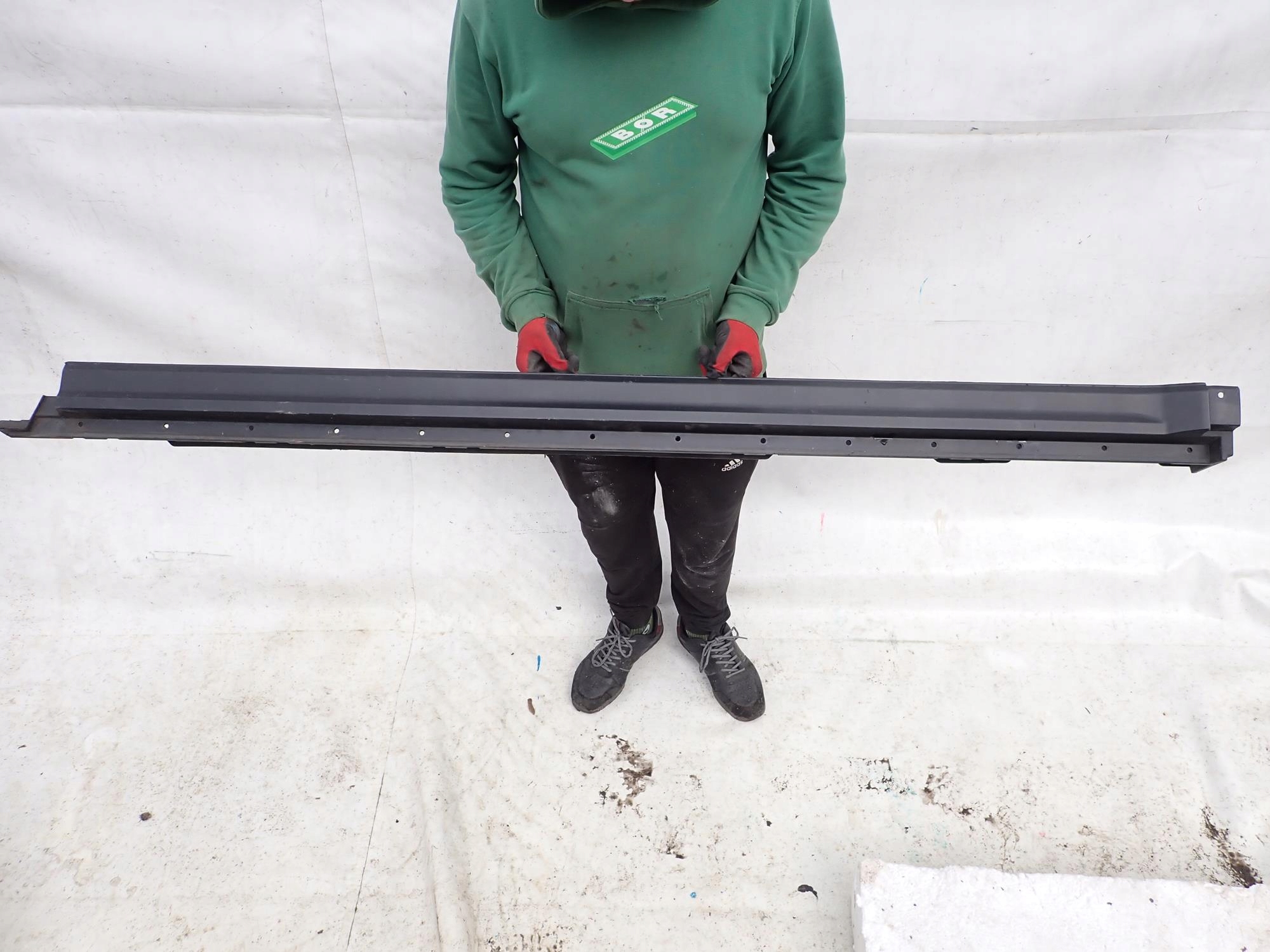 MITSUBISHI ECLIPSE CROSS 18-> moulding threshold left