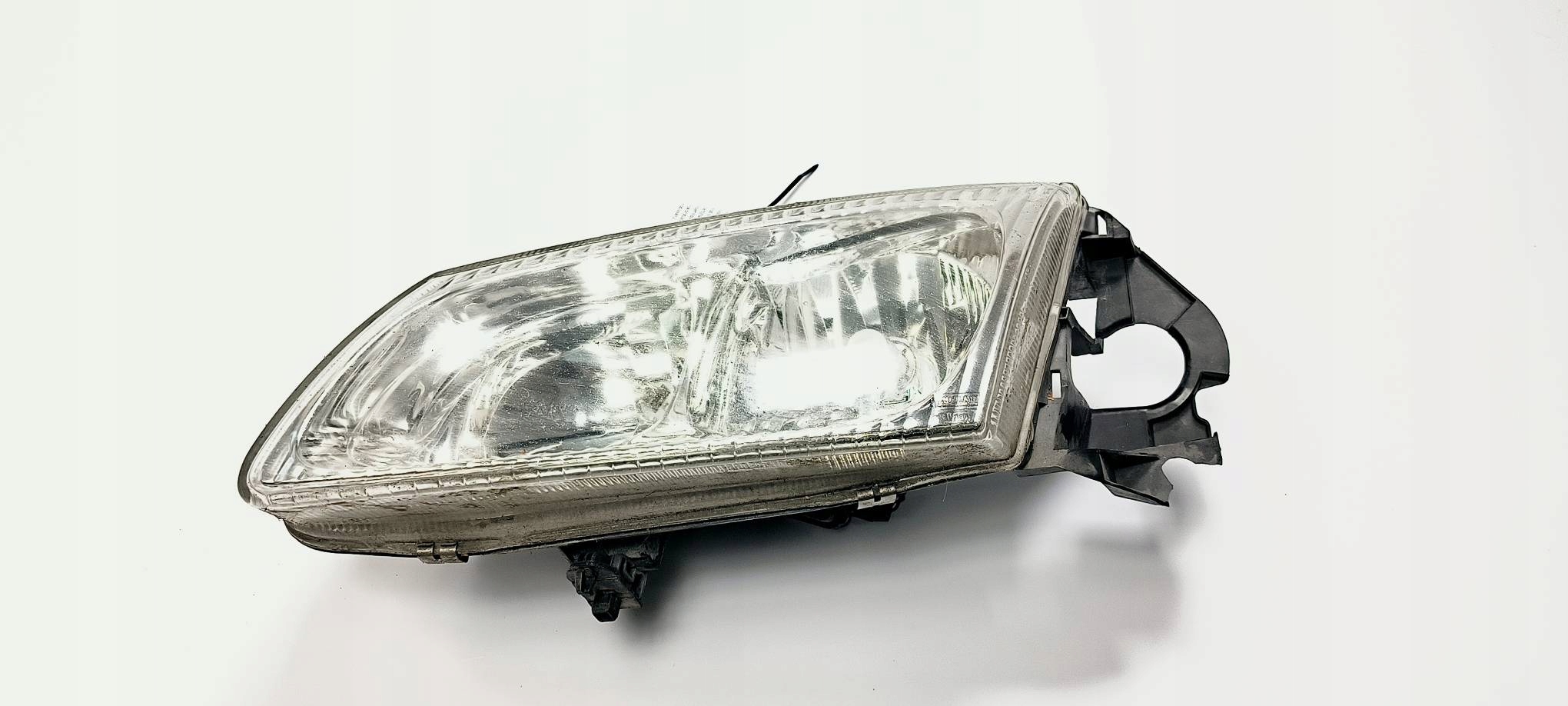 light left front NISSAN ALMERA