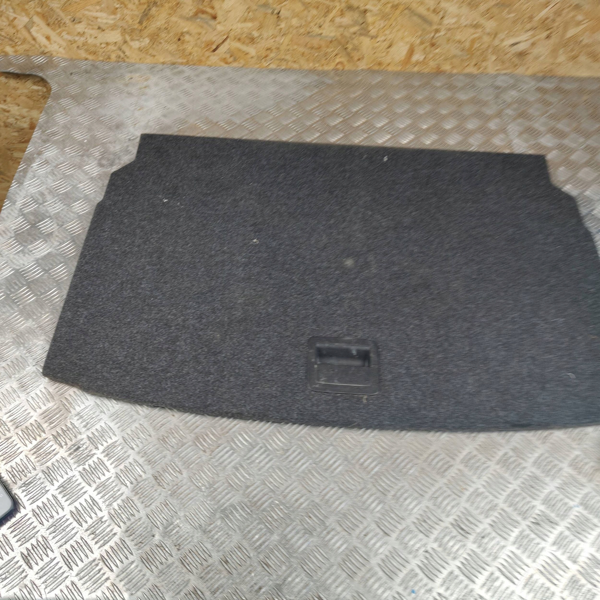 mats boot Volkswagen Polo VI 2G6858855