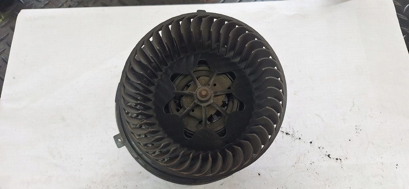 ventilátor klími SKODA OCTAVIA II F995748Q