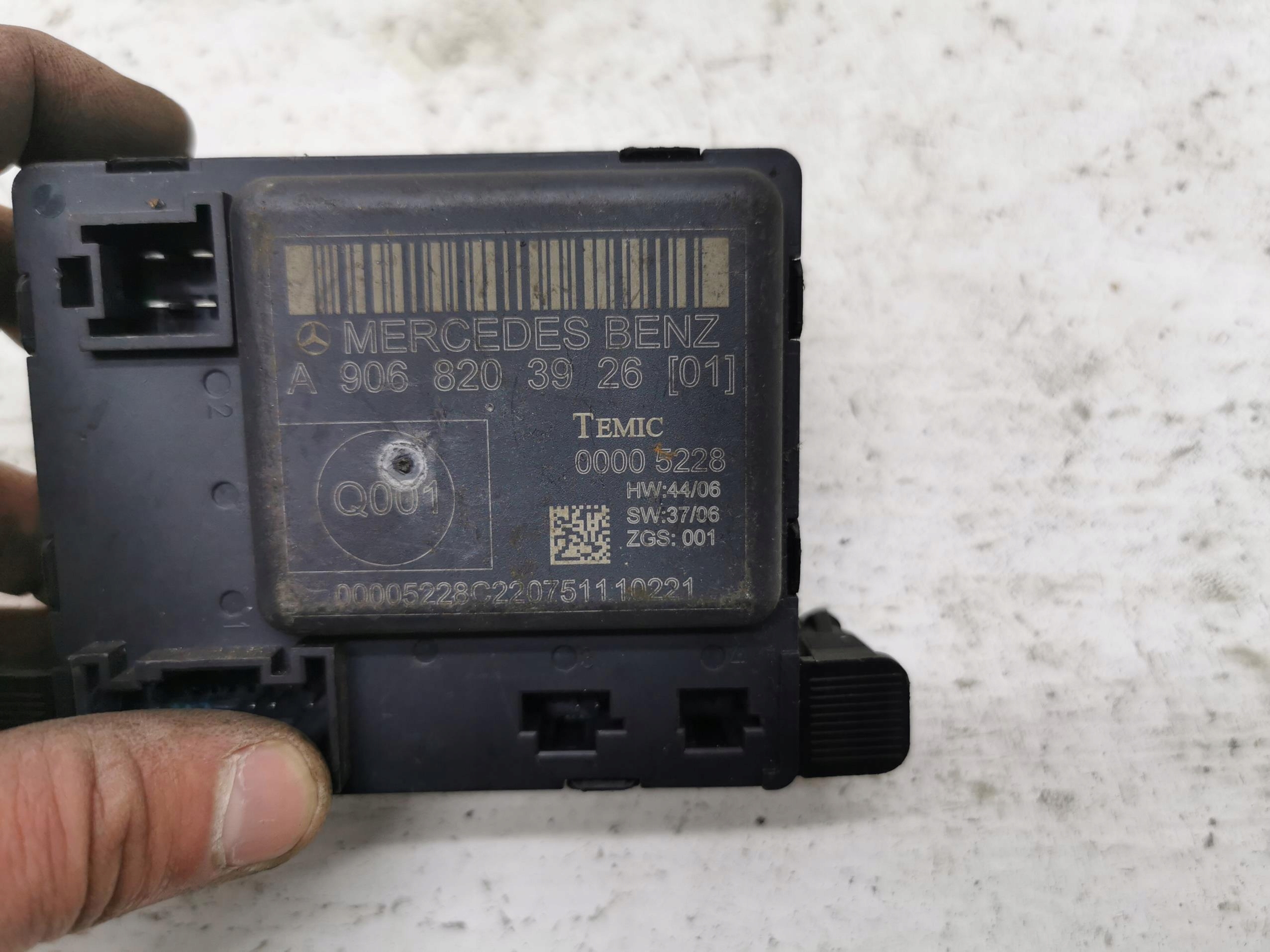 Module Portière MERCEDES SPRINTER W906 A9068203926