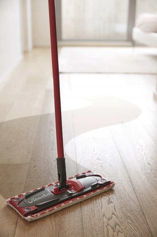 MOP PŁASKI VILEDA Z WIADREM ULTRAMAX WIADO WYCISKACZ Kolor szary