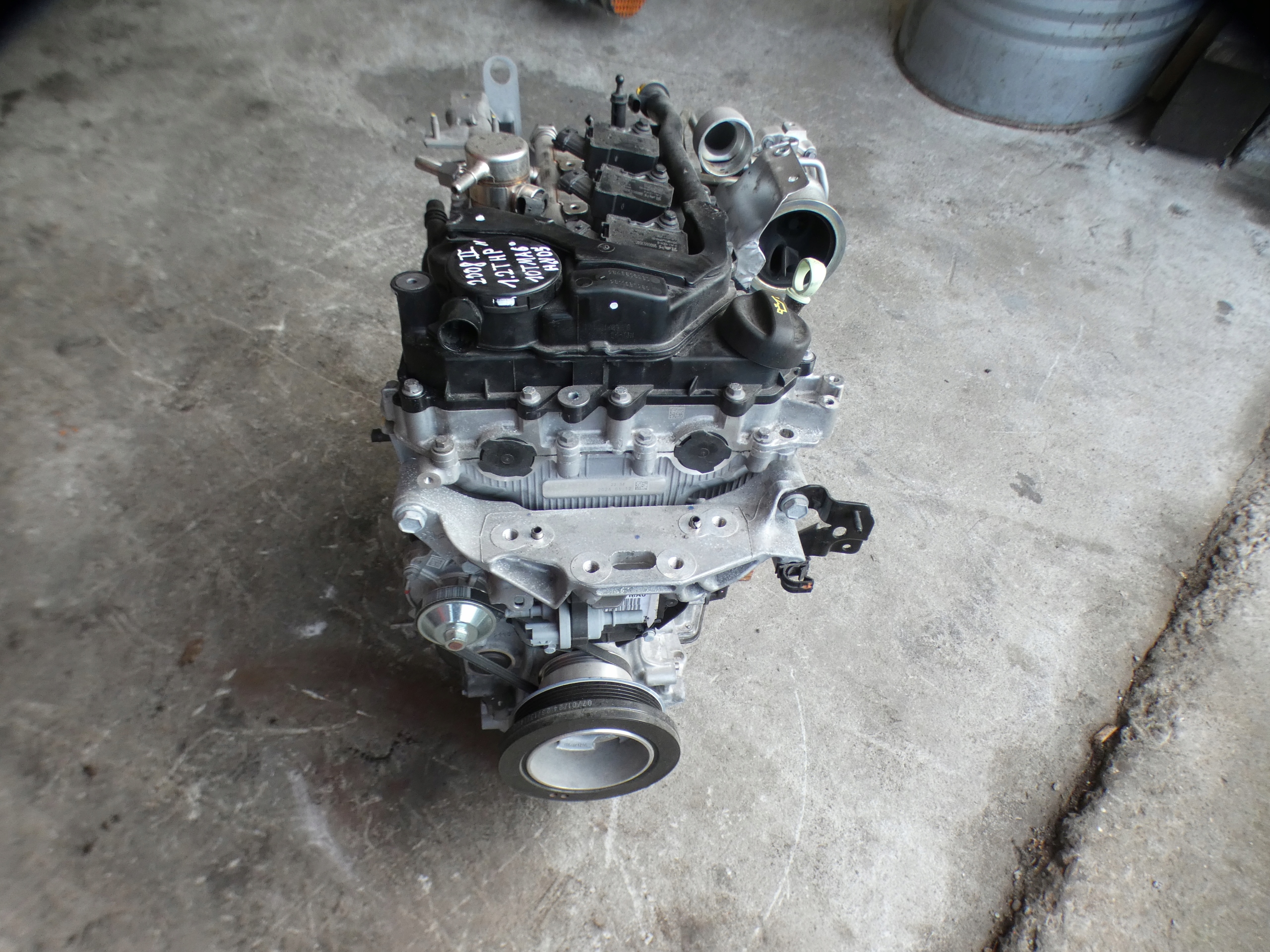 engine CITROEN PEUGEOT OPEL 1,2 THP HNO5 10TMA6