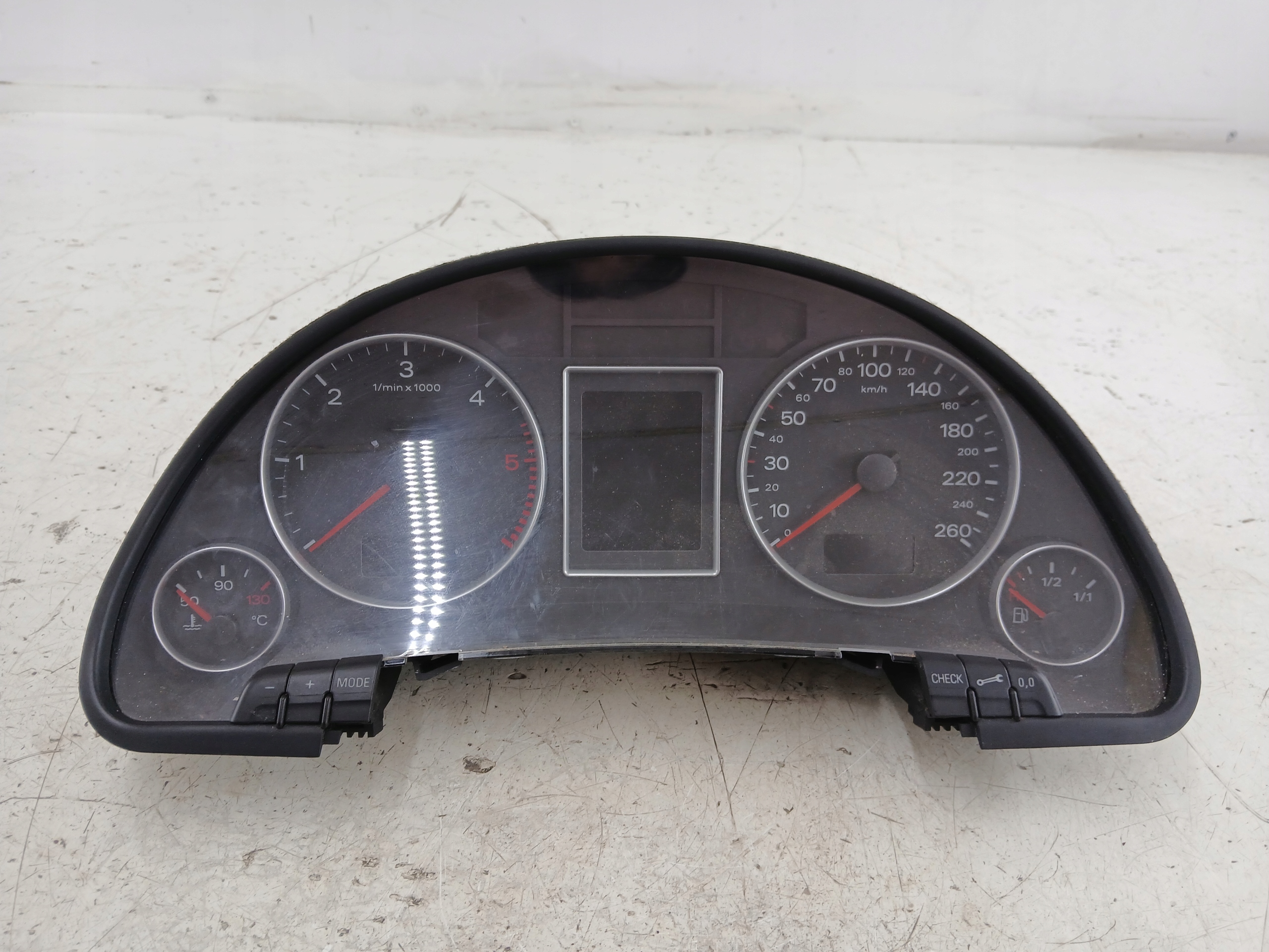 AUDI A4 B7 1.9 TDI dials dials 0263626167