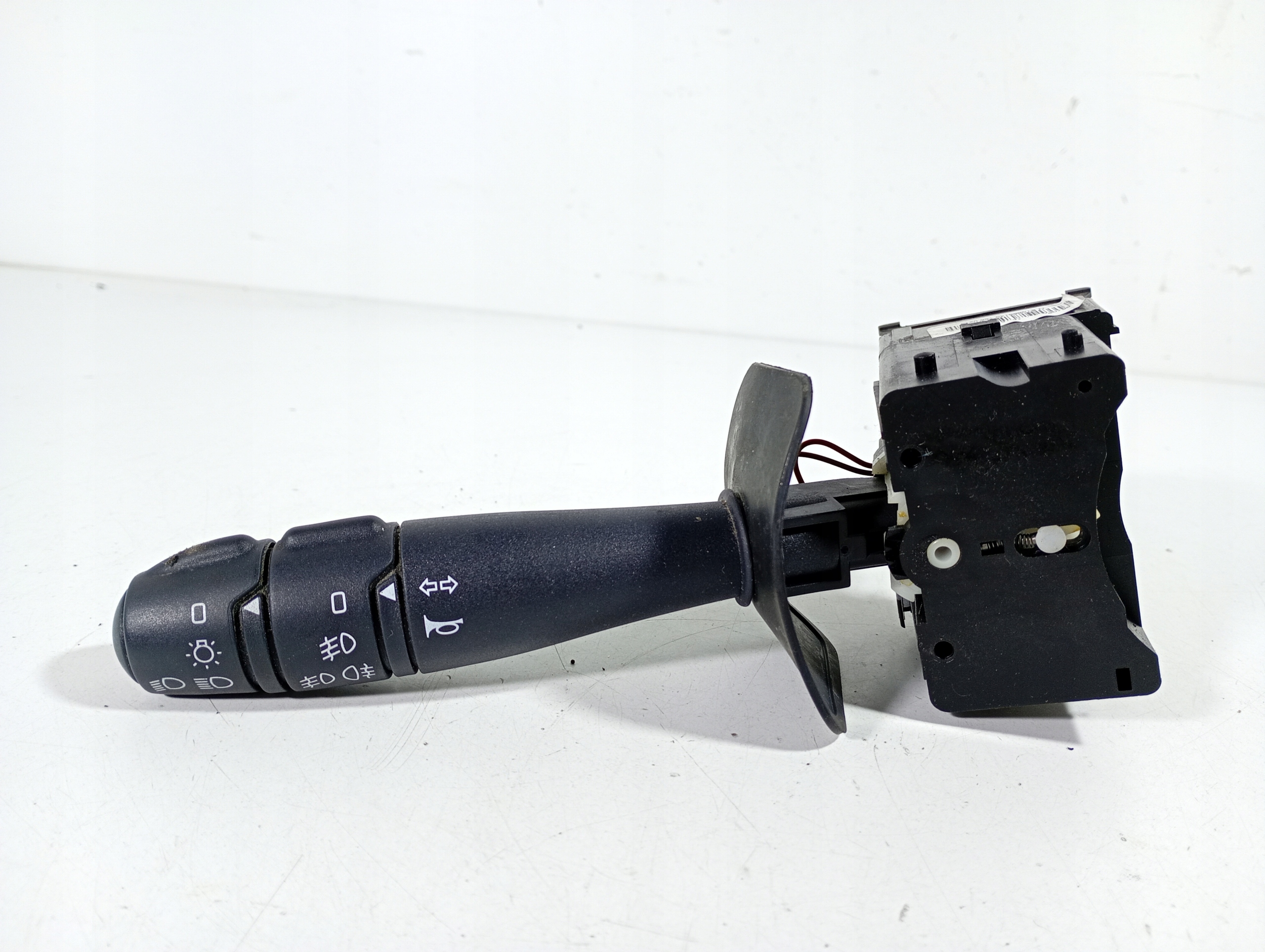 Dacia Logan 04-12 switch switch MANETKA of indicators