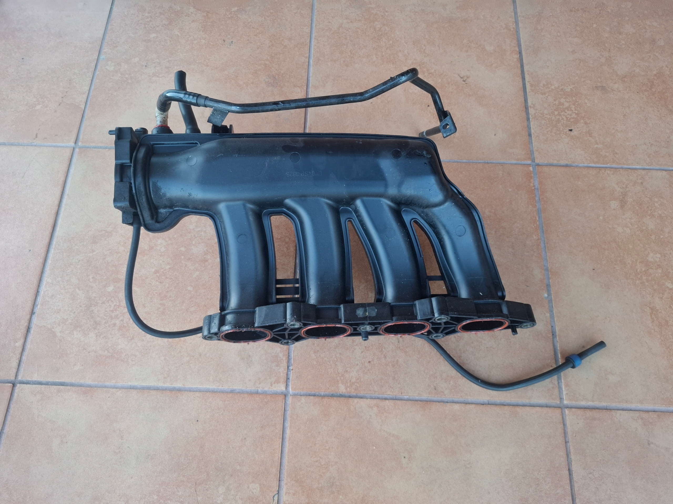 intake manifold MERCEDES 1,8 compressor; A2711401101