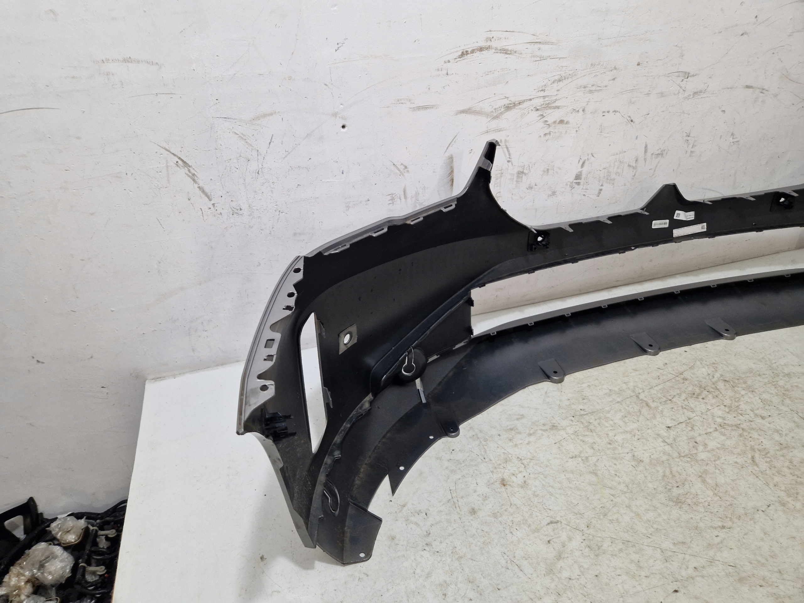 * BMW 5 G60 G61 9883904 bumper front front ZWYKLY 9883904