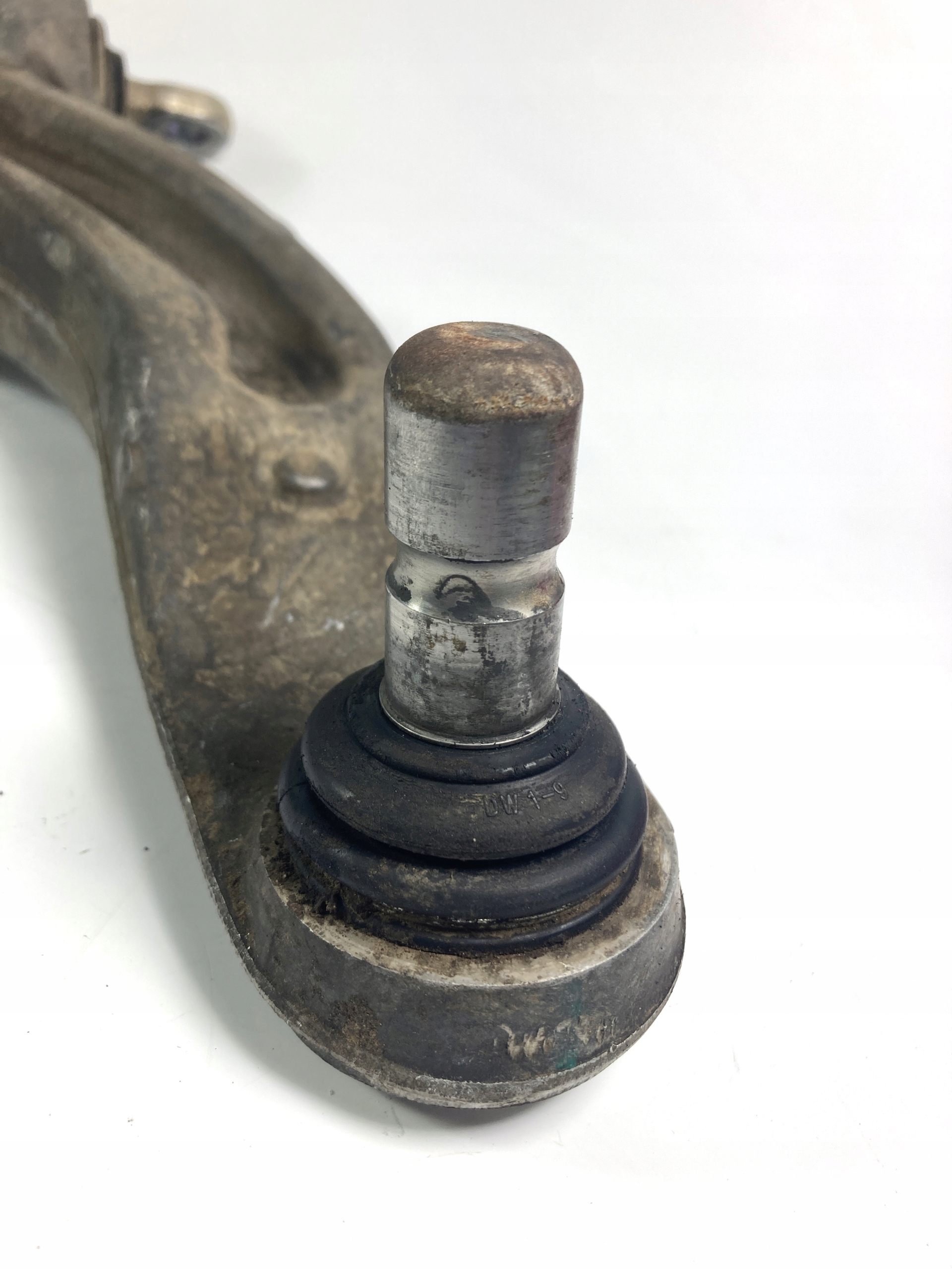 Chrysler Pacifica hybryda 2017-26 arm right front front