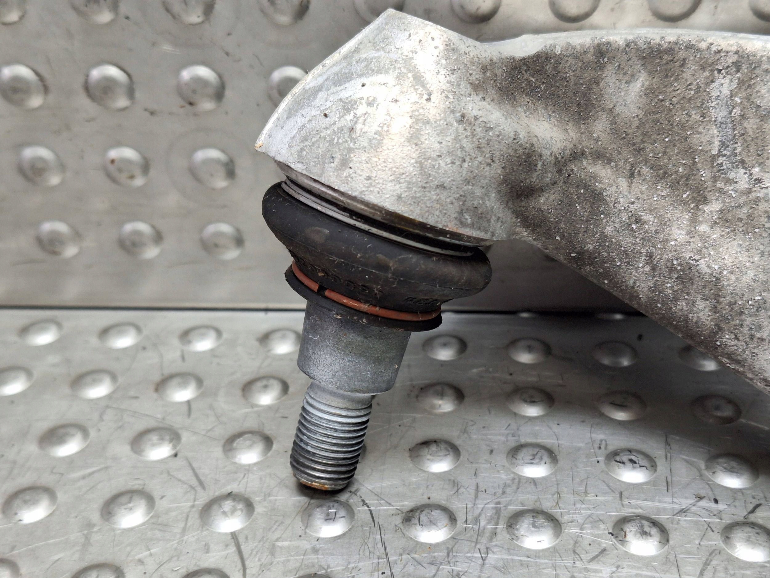arm right front lower ALFA ROMEO STELVIO