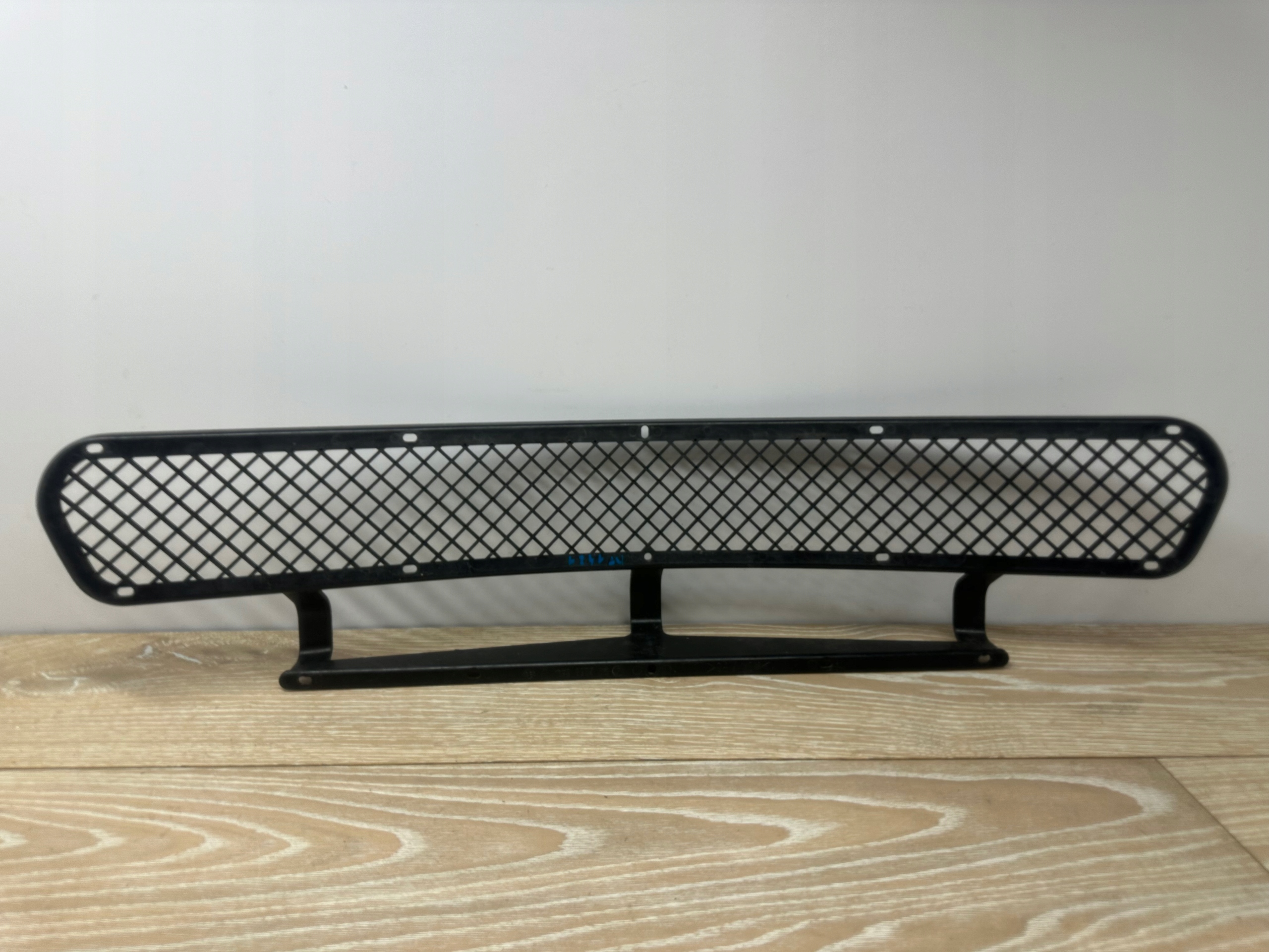 BMW Z3 E36 M3 Front Bumper Lower Center Grille 51112268644 2268644