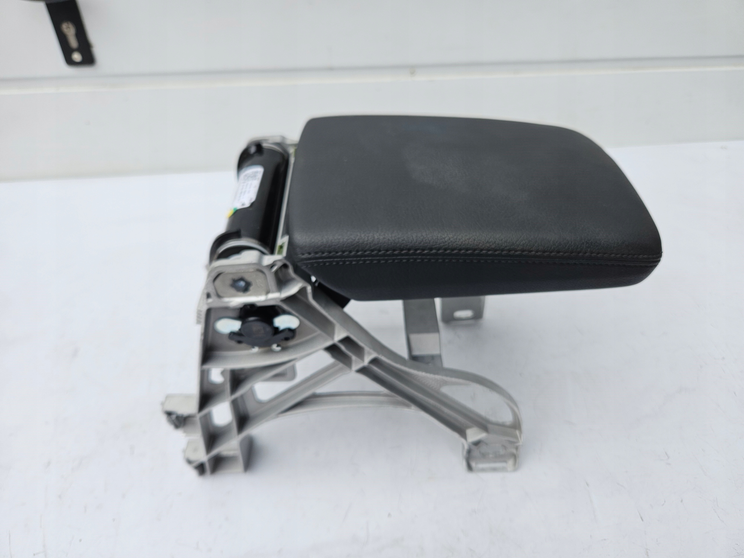armrest door leather black SKORZANY AUDI A4 B9 8W