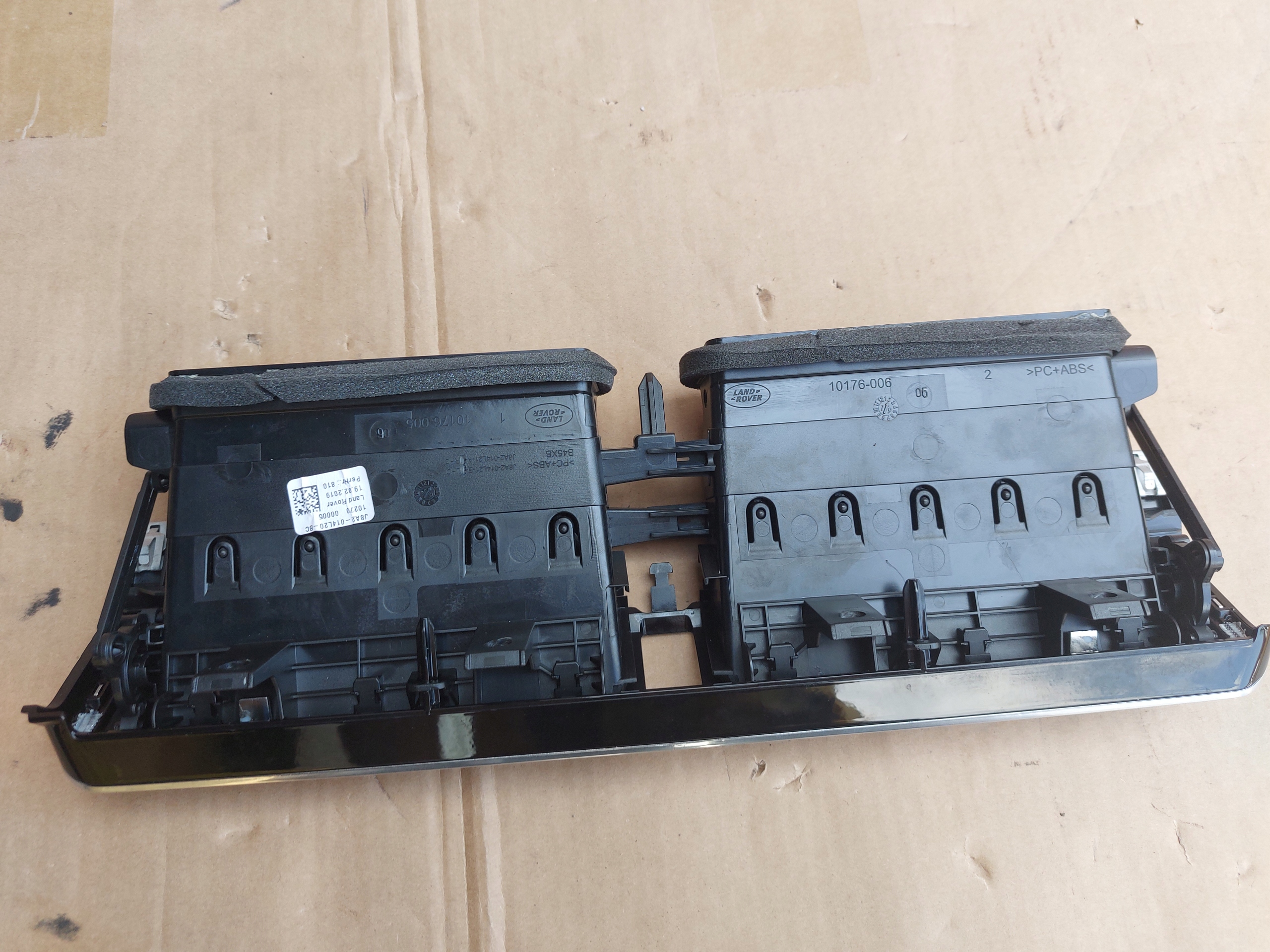 KRATKI NAWIEWUU VELAR L560 19r J8A2-014L20-BC