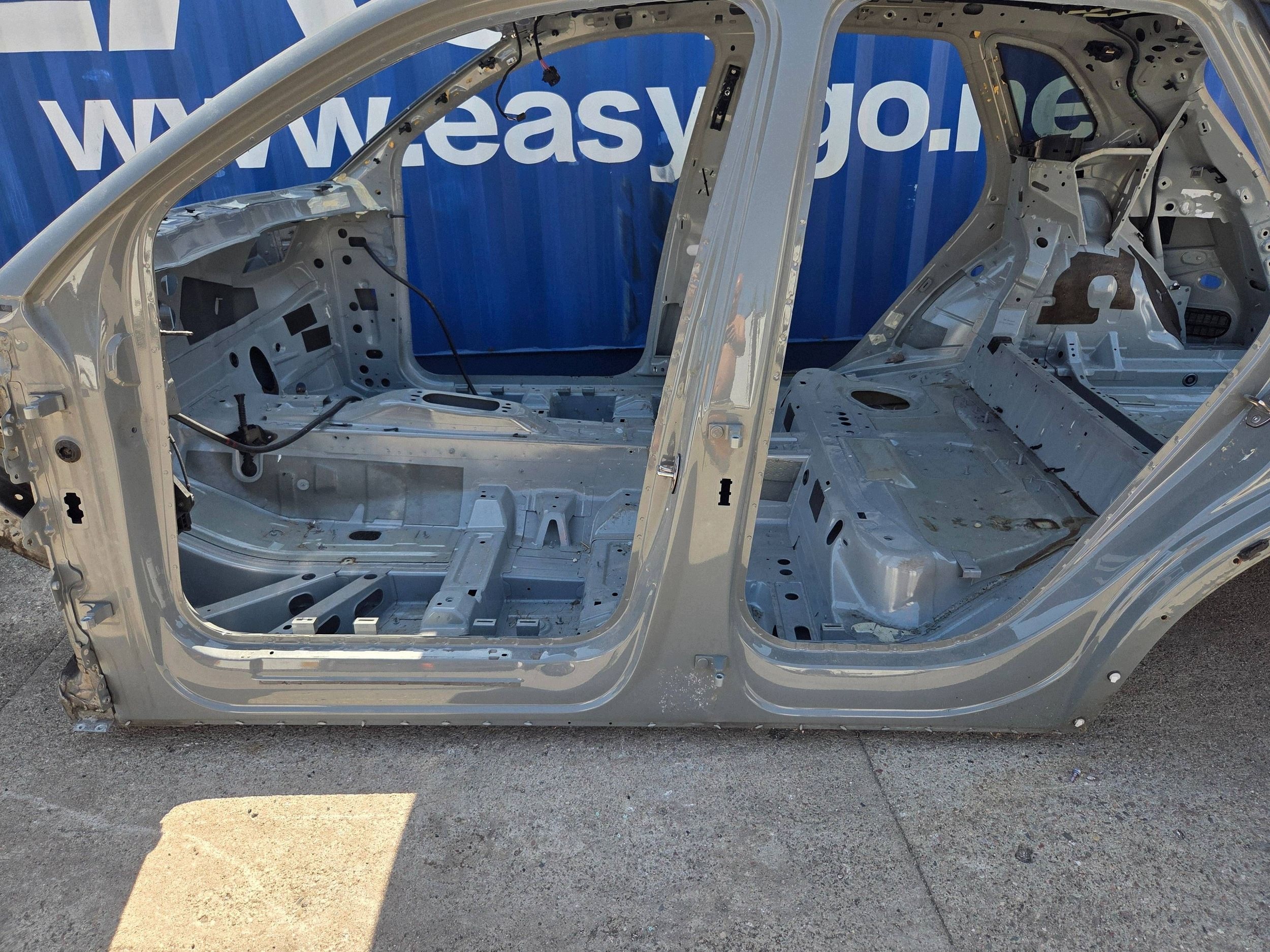 Audi Q5 SQ5 80A FY threshold left