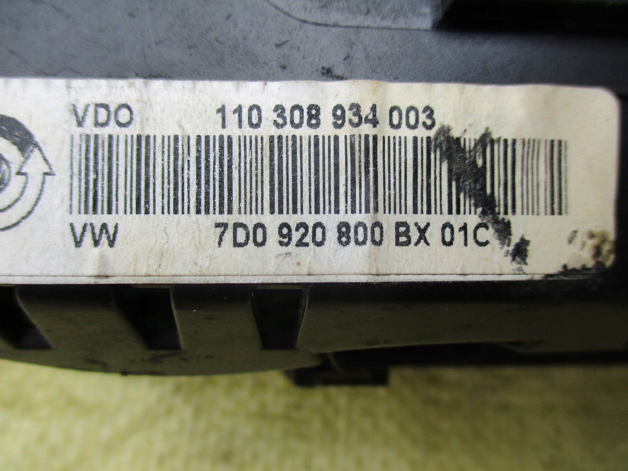 vw T4 2.5 tdi спидометр часы 7D0920800BX