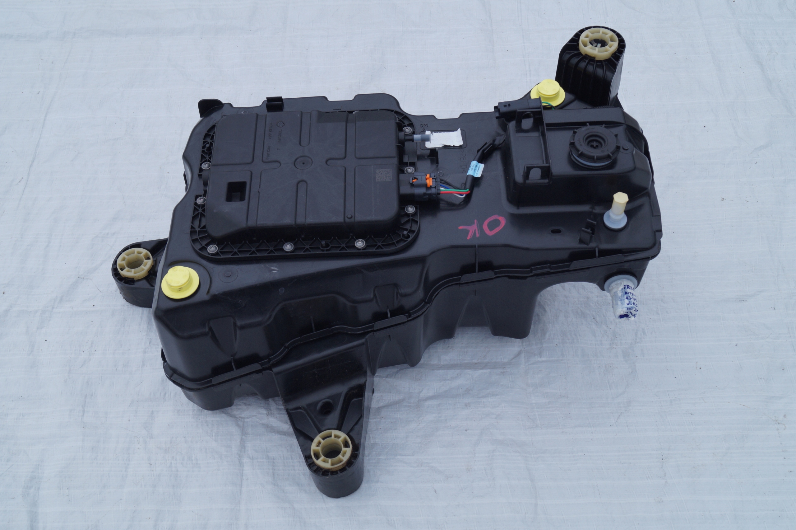 POMPA ZBIORNIK ADBLUE PEUGEOT RIFTER 9817601880 Engine Type Diesel