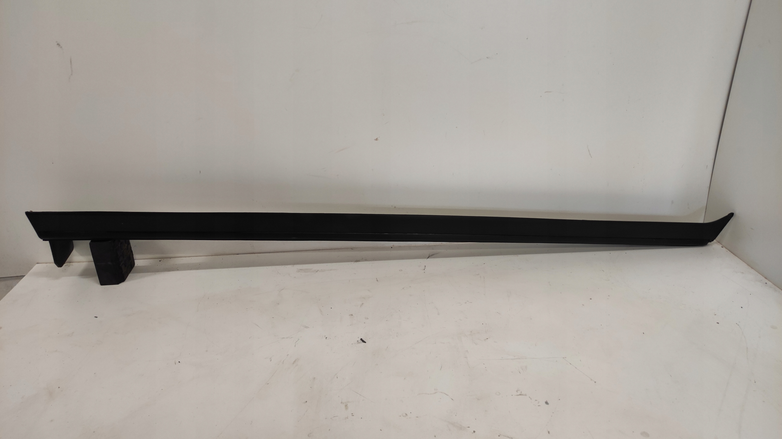 HYUNDAI TUCSON IV moulding threshold threshold right 20-24