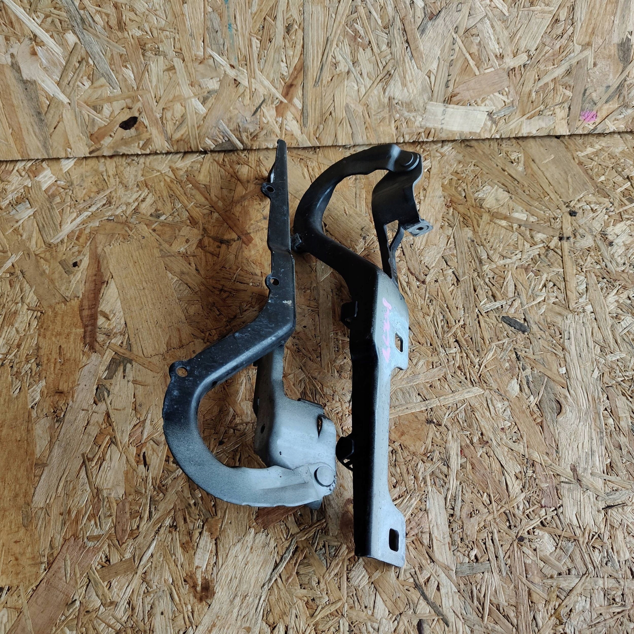 Cerniere cofano Anteriore Peugeot 2008 e 9678389580