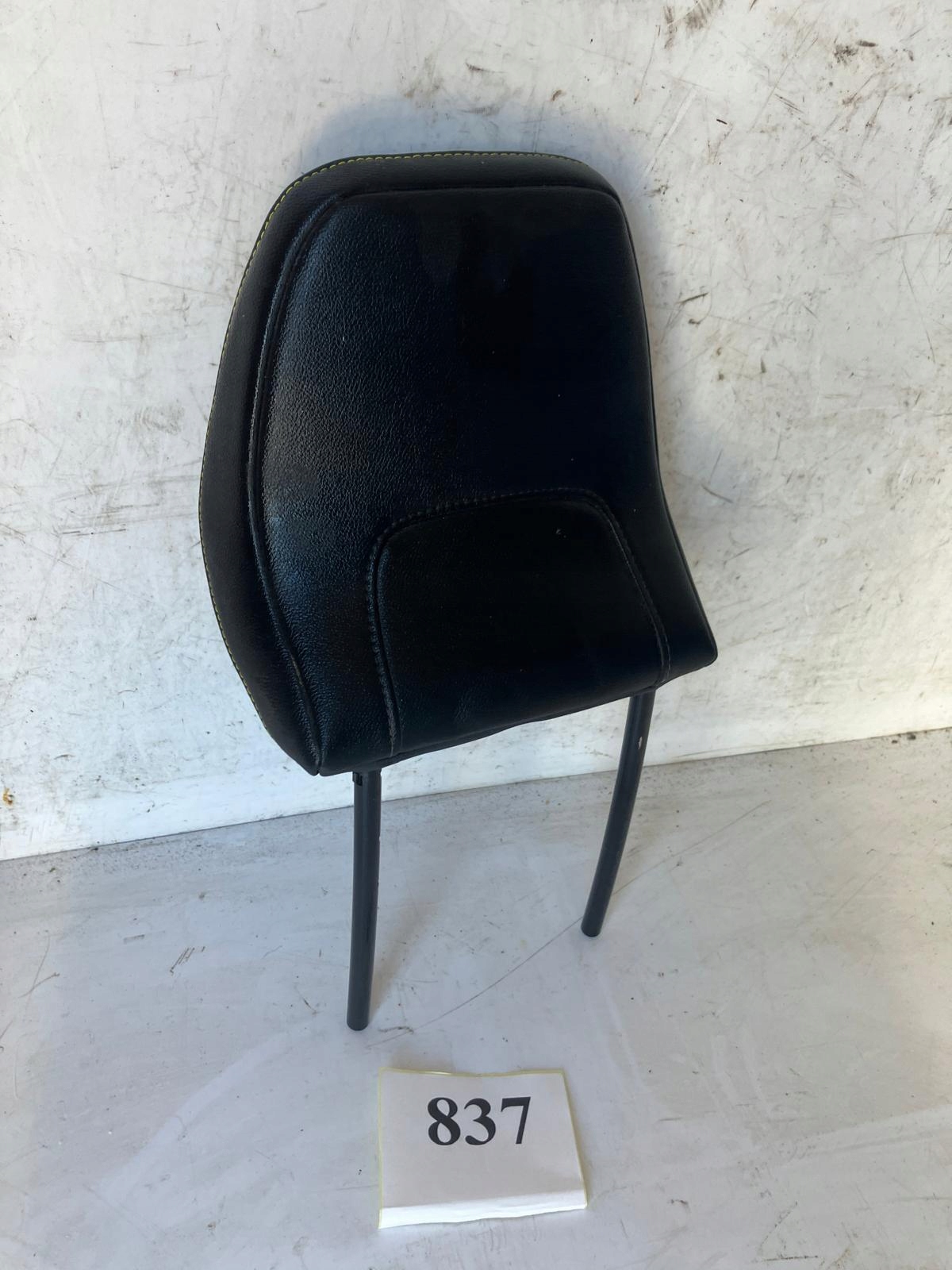 rest seat front right left #837 RENAULT MEGANE V E TECH