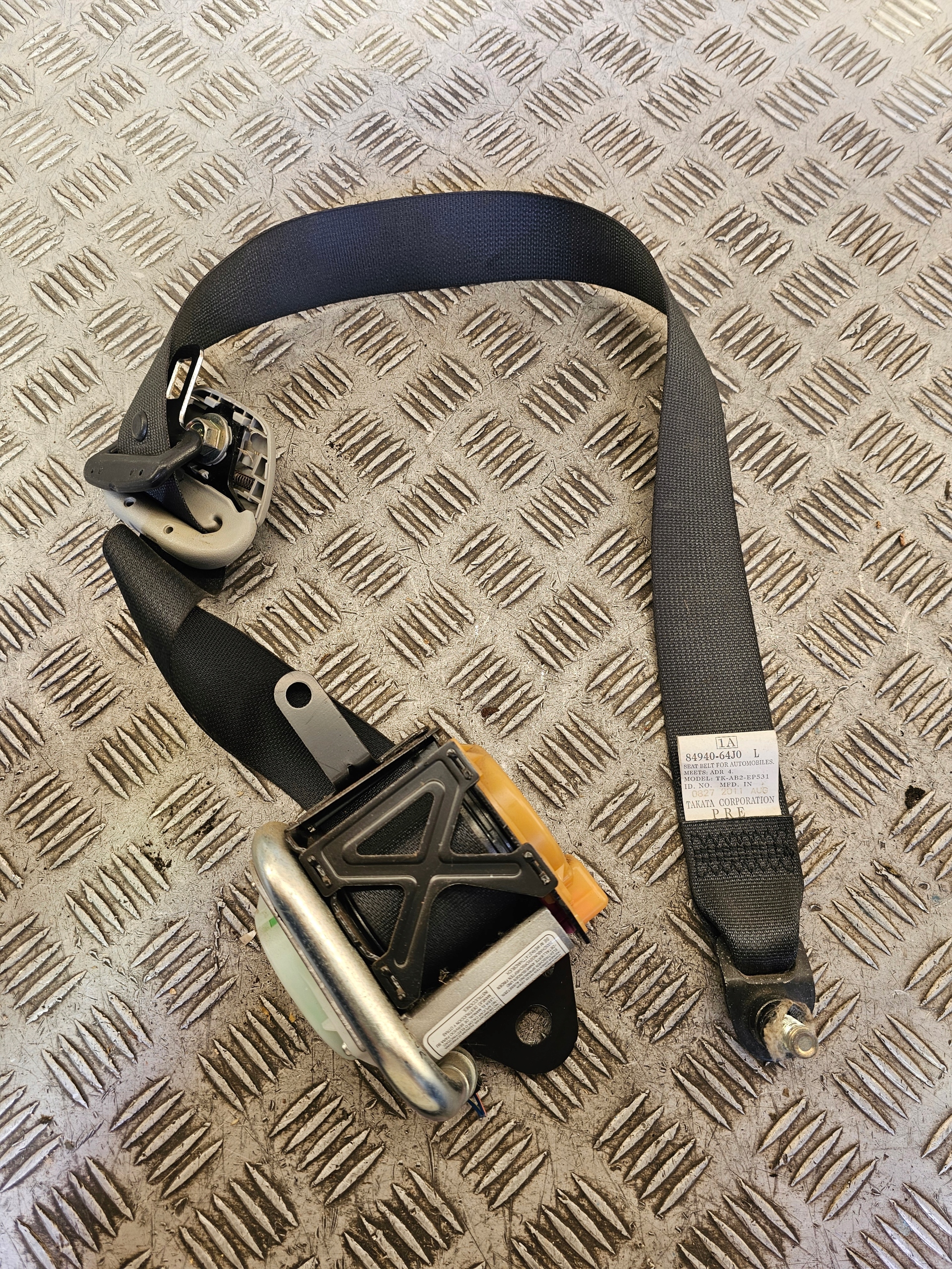 tension belt safety left front SUZUKI VITARA II