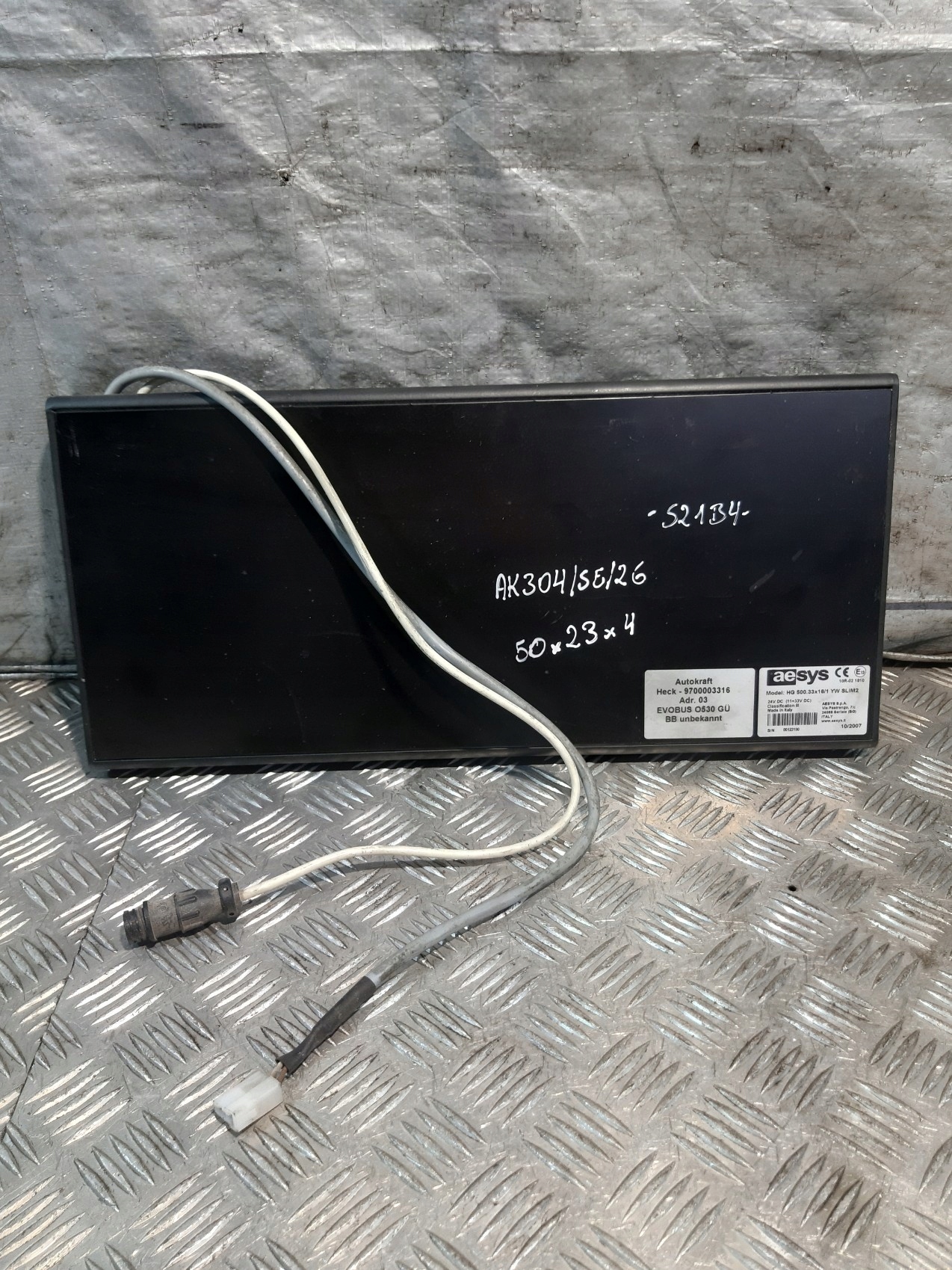 display AESYS HG500.33x10/1 YW SLIM2 EVOBUS