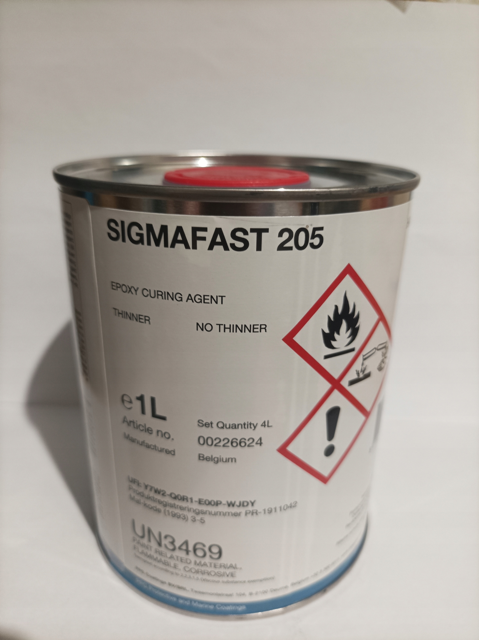 Utwardzacz do farby Sigmafast 205 1l pasuje do kompletu 4 litrowego