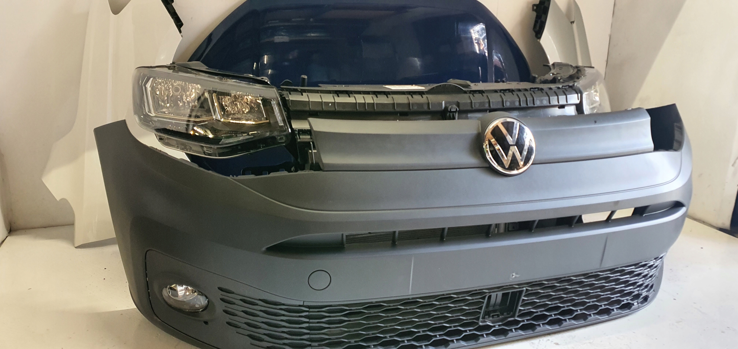 VW CADDY 2K7 2020- PRZÓD MASKA ZDERZAK LAMPA BŁOTNIK PAS