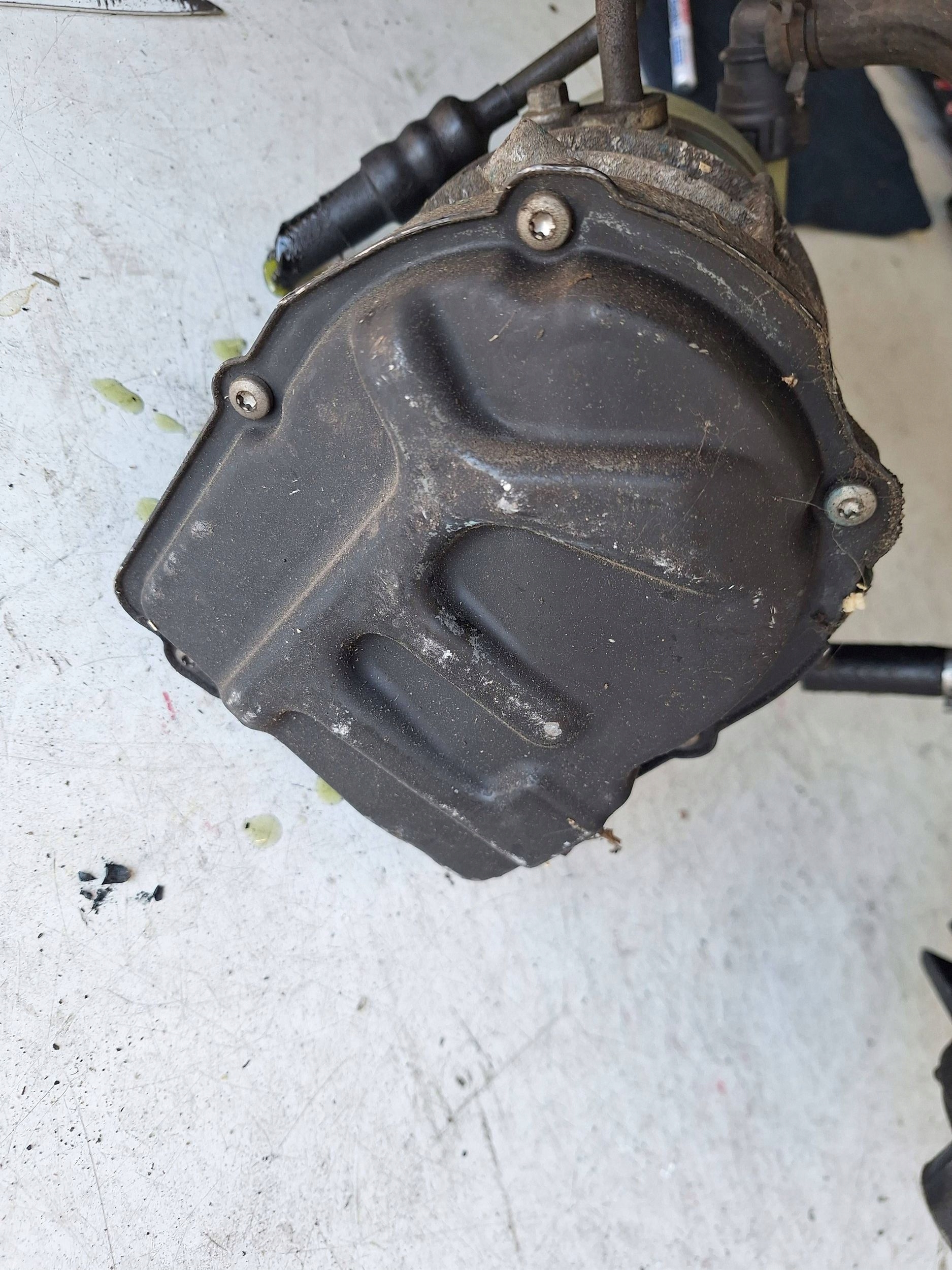 VOLVO V60 II S60 II 11-17 servo pump 31360493