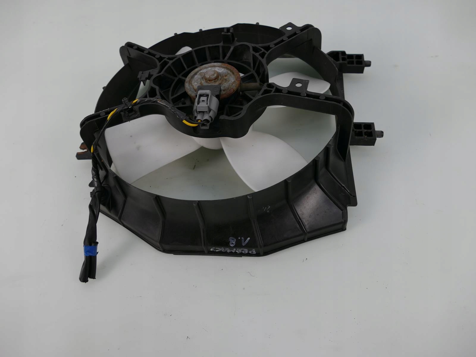 MAZDA PREMACY 1.8 b ventilátor klimatizaci