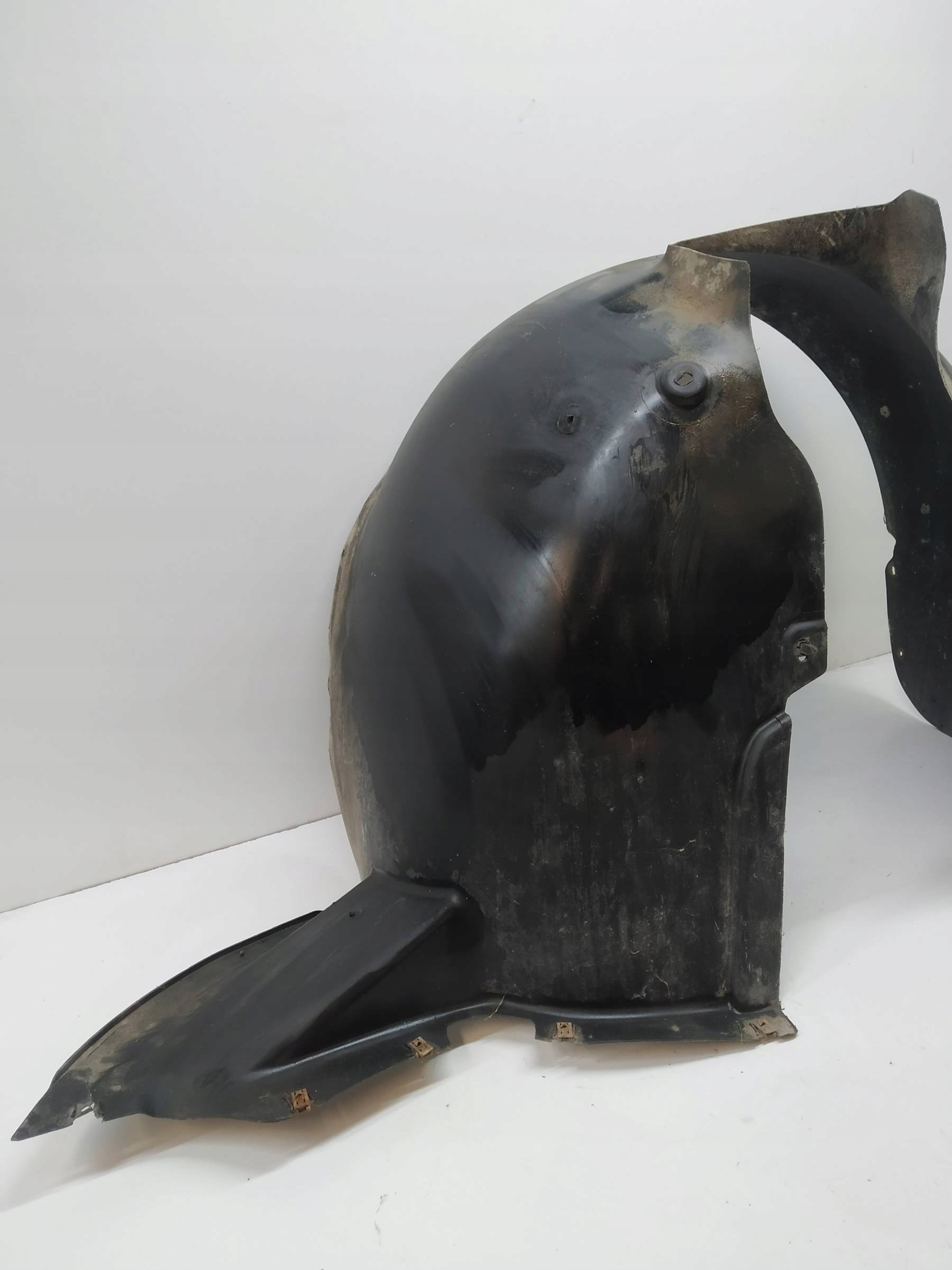 mudguard right front VW Volkswagen Touran and (2003-2010)