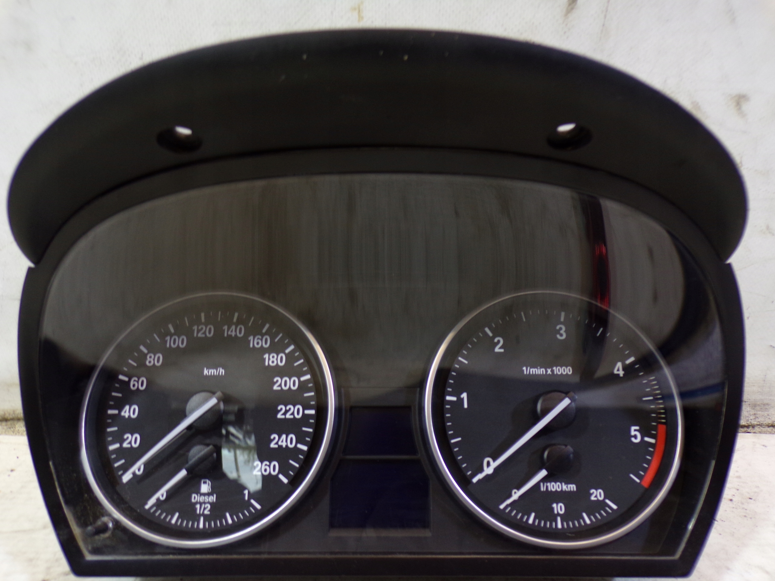 budíky budiky BMW E90 / E91 9166859-02 (1)