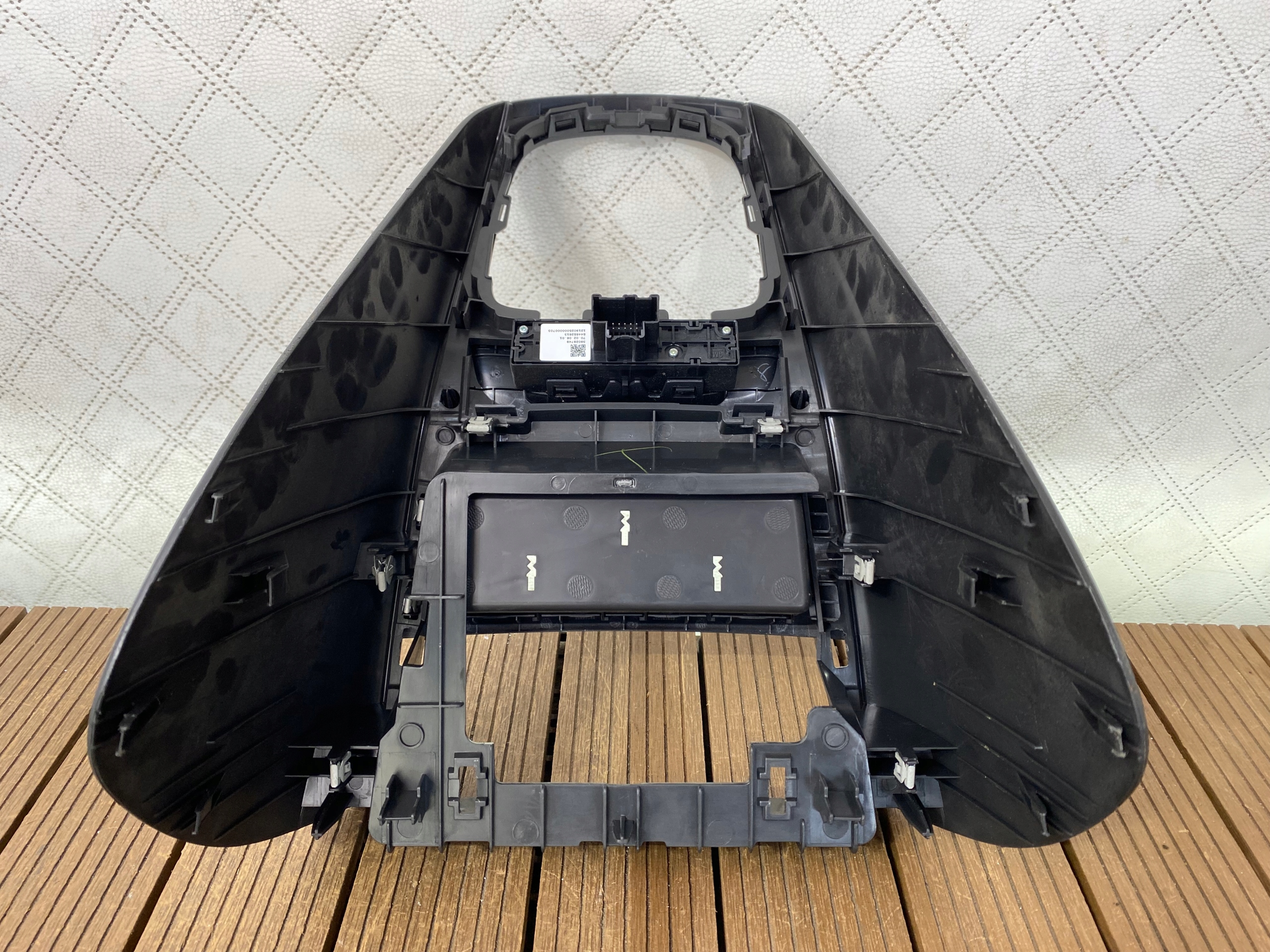 OPEL ASTRA K 15-21 TUNEL central frame PANEL PRZYCISKI 39028749 OE