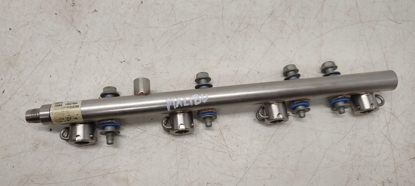 Rampe injection Chevrolet Malibu 2,5 automat