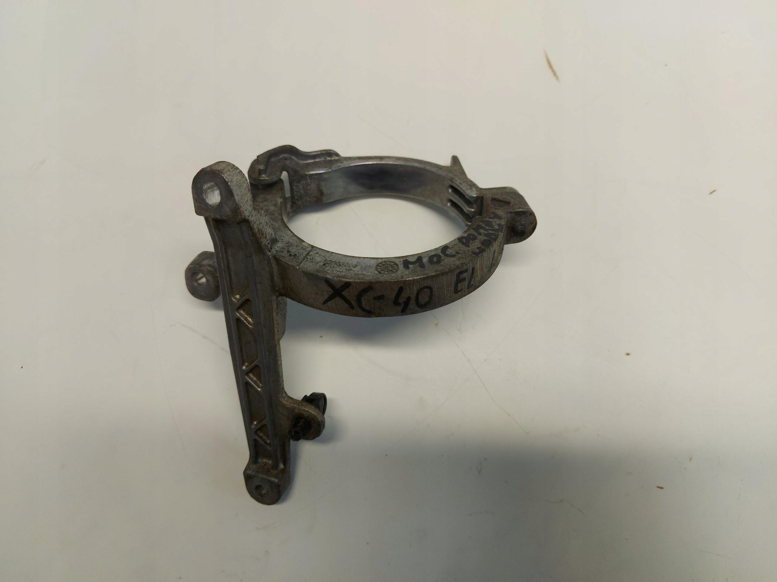 VOLVO XC40 LIFT Console Support plaque 32208557