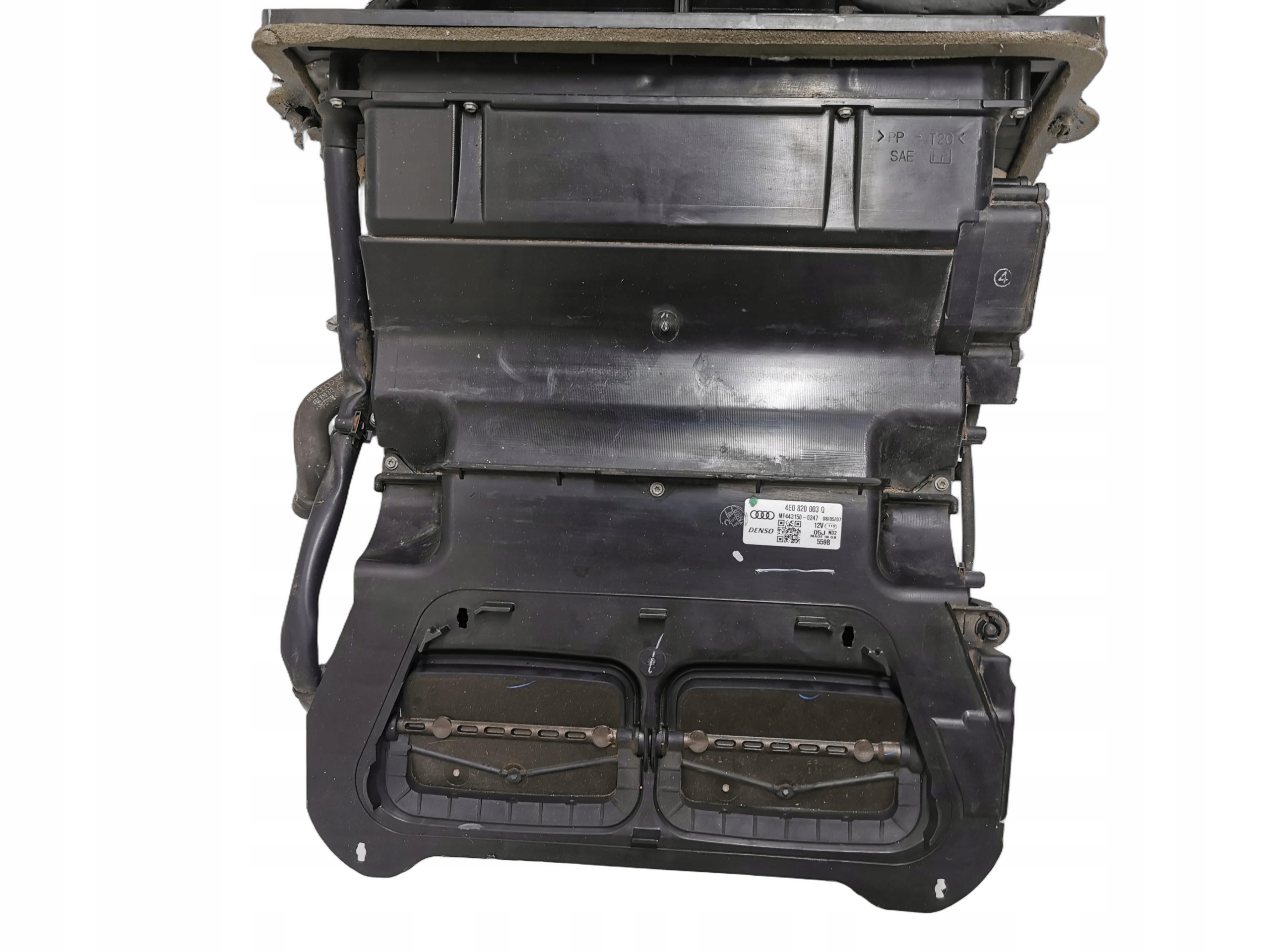 heater AUDI A8 D3 4.2 TDI 4E0820003Q