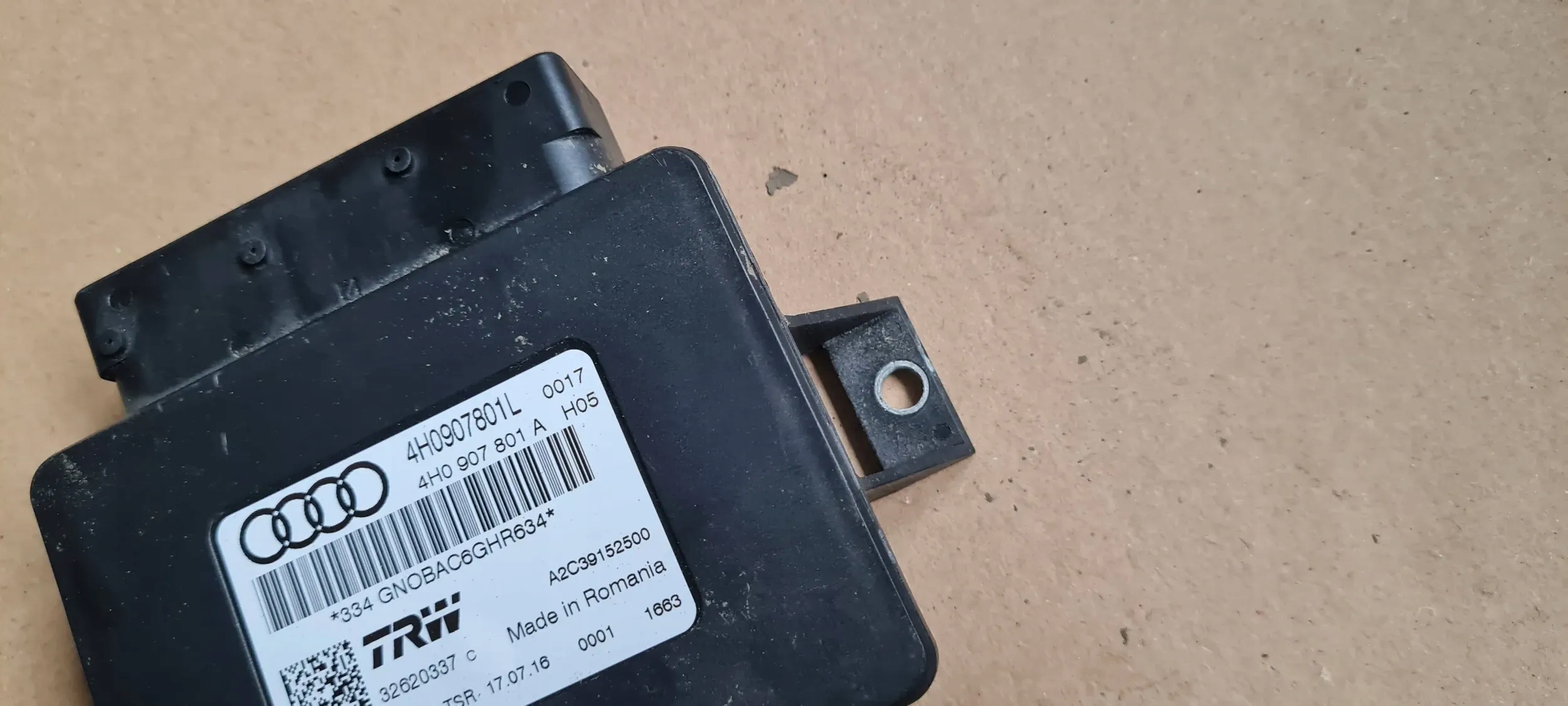 S6 C7 4G A6 LIFT module control unit brakes 4H0907801L A7 4G S7