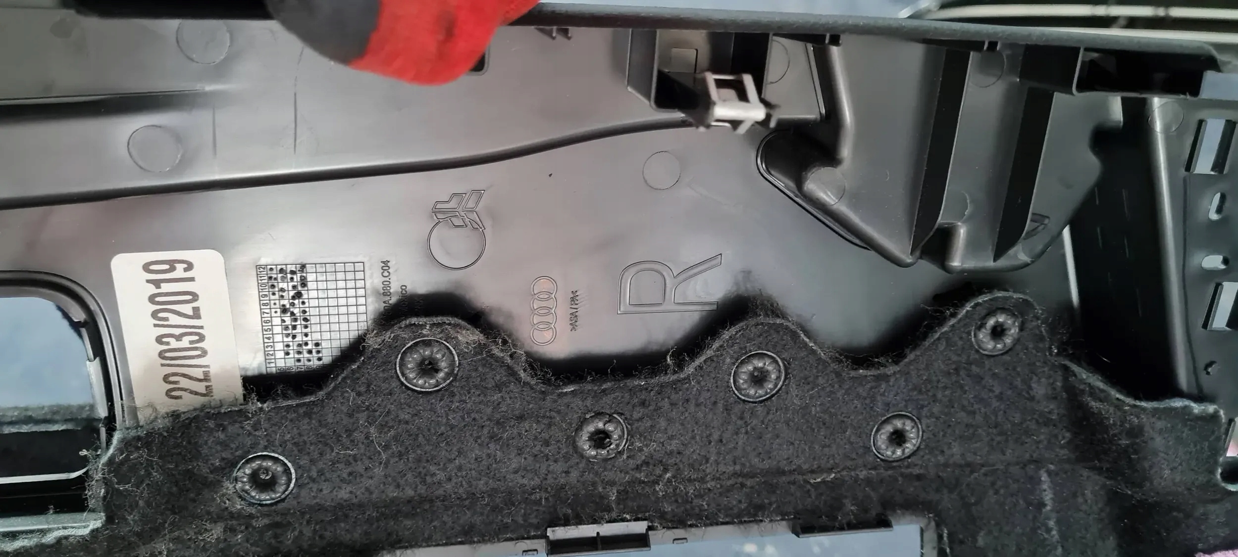 Q5 80A side upholstery boot right right rear part 80A863880T