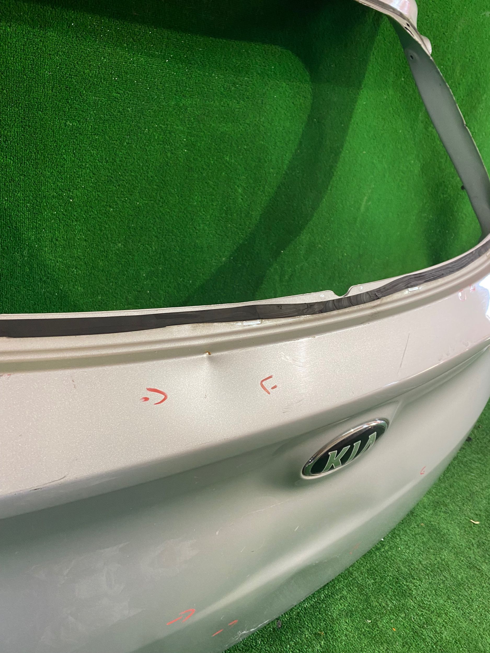 boot doors rear part boot KIA STONIC