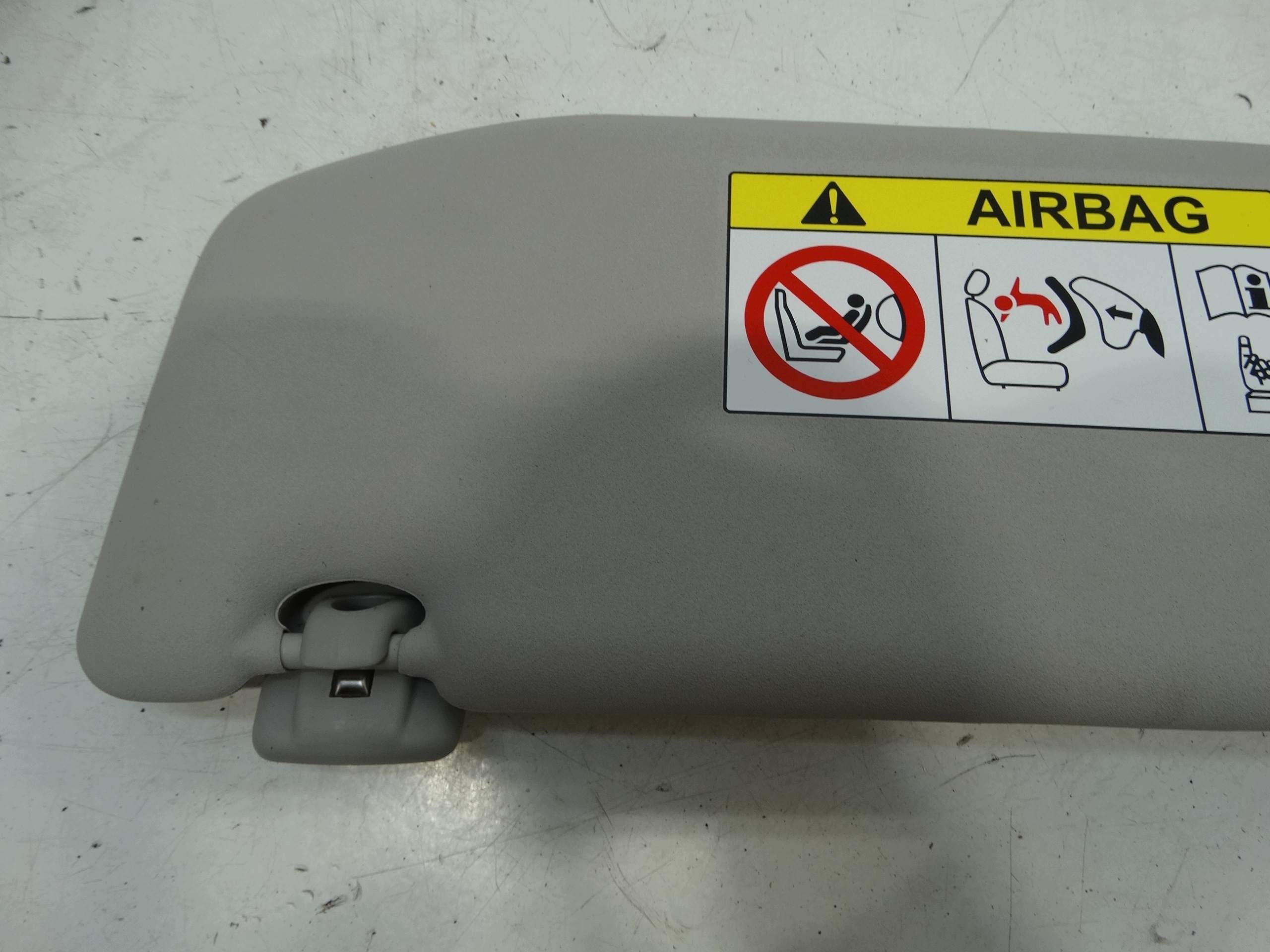 cover PRZECIWSLONECZNA visor left front CITROEN C4 CACTUS