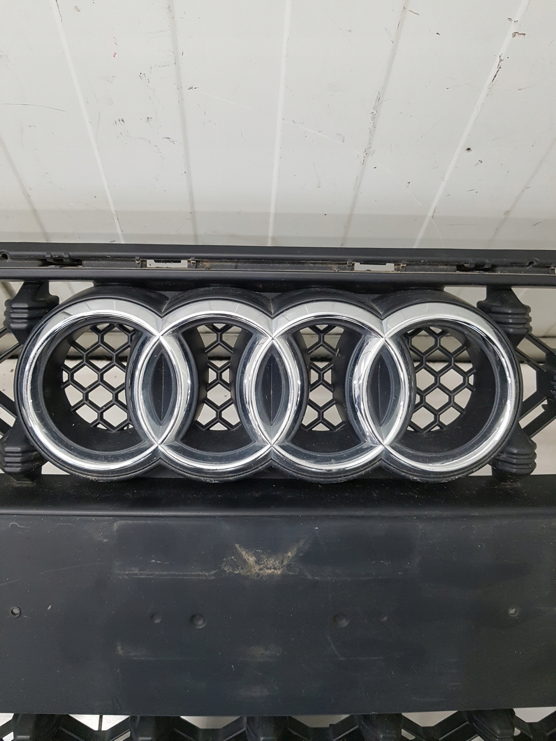 Grill Grill AUDI A1 II 82A 2020 82A853653D