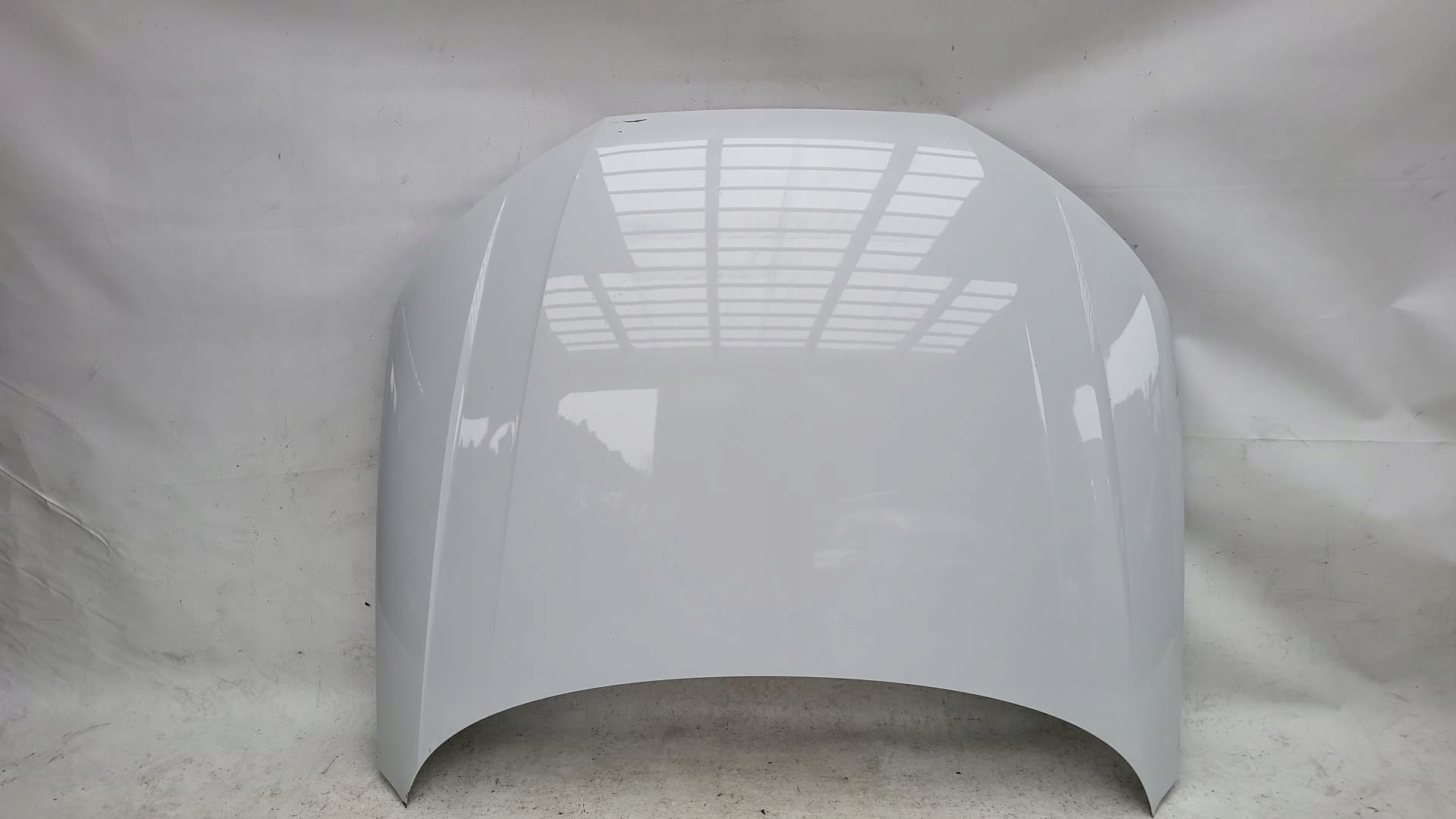 AUDI A4 B9 8W 15- Capot