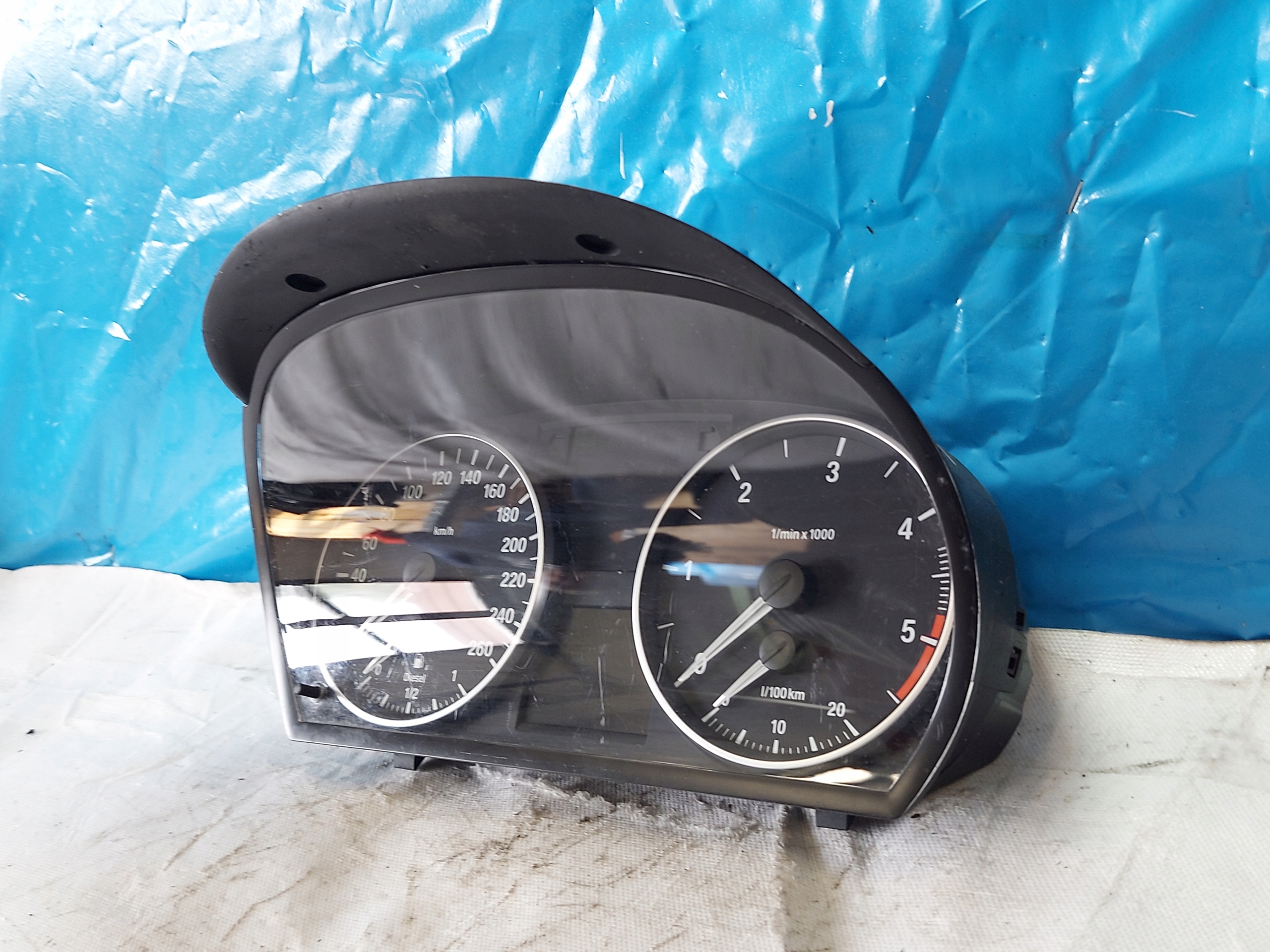 dials clock BMW E91 320D 102535075