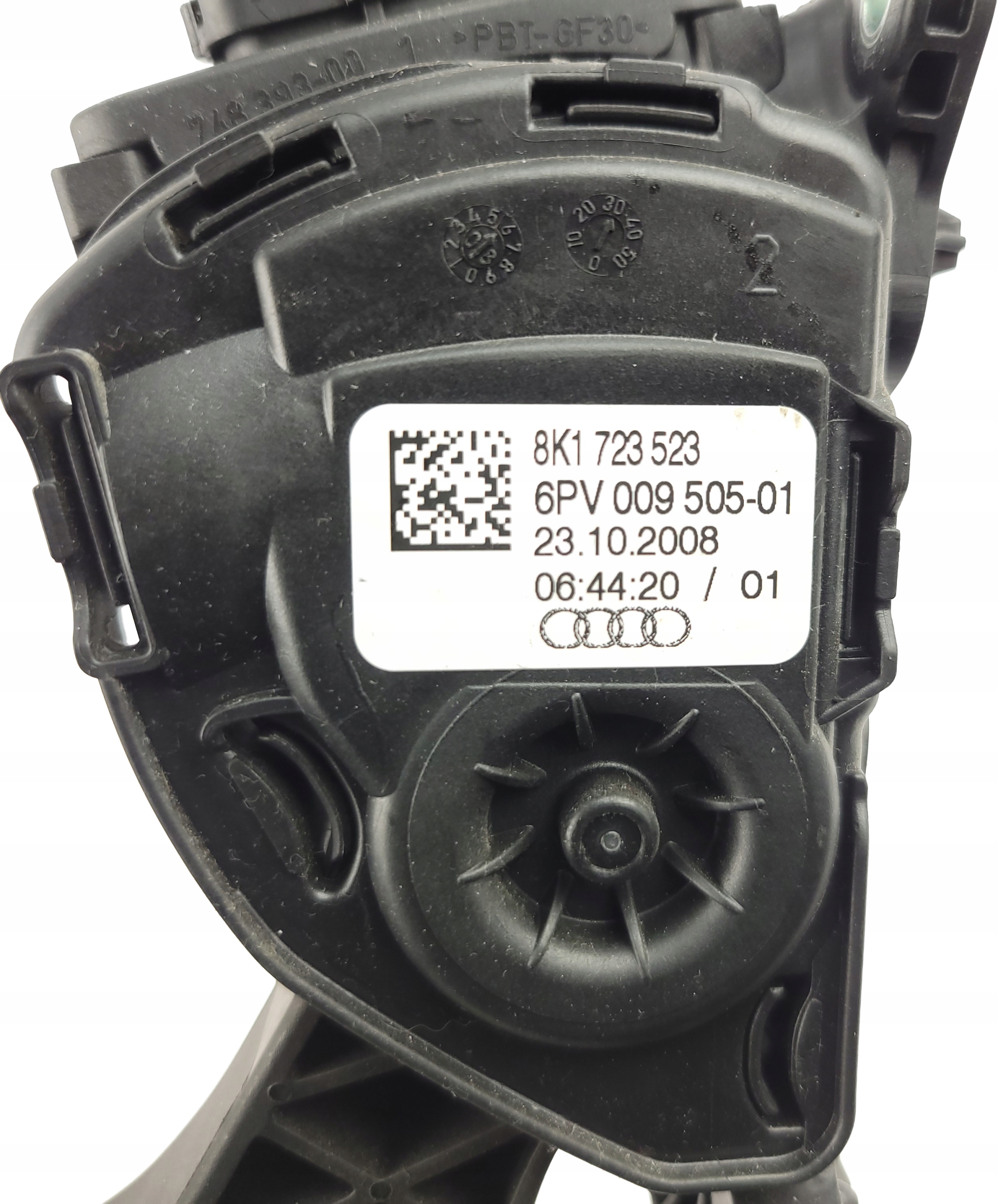 Audi A6 C6 РЕСТАЙЛИНГ 3.0 TFSI педаль газа потенциометр 8K1723523 европа