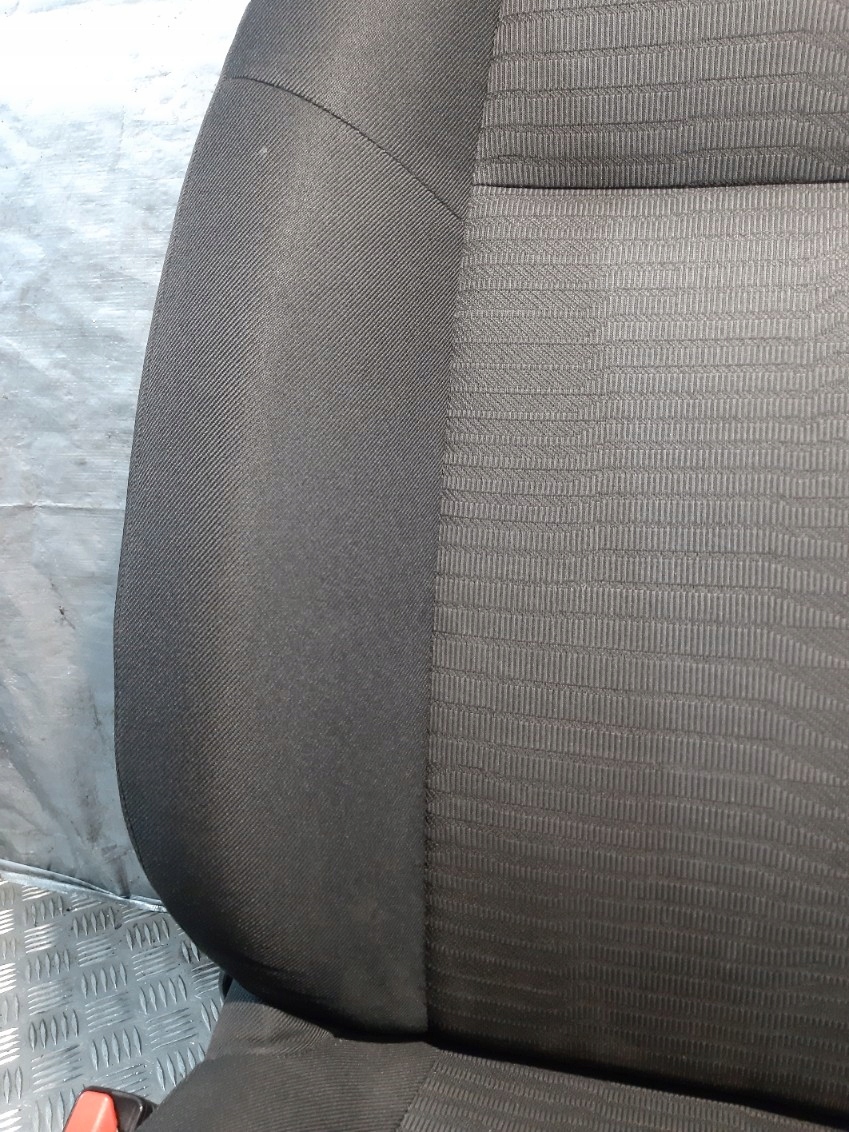 seat left driver´s PEUGEOT 301 2018r