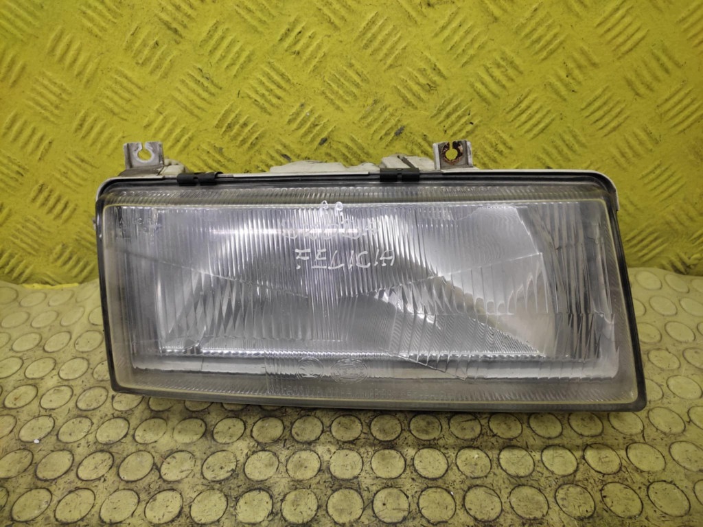 SKODA FELICIA REFLEKTOR light right front