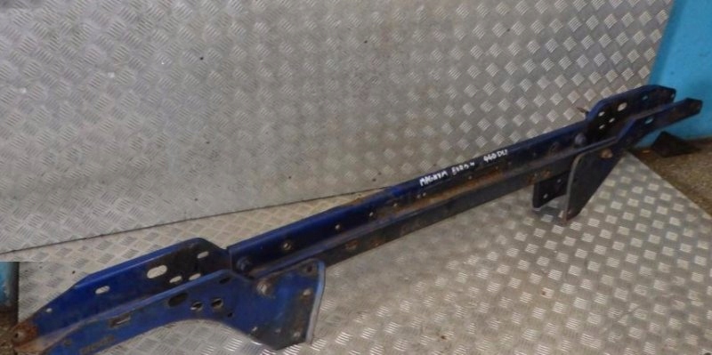 RENAULT MAGNUM E-TECH BELKA TYŁ TYLNA KABINY