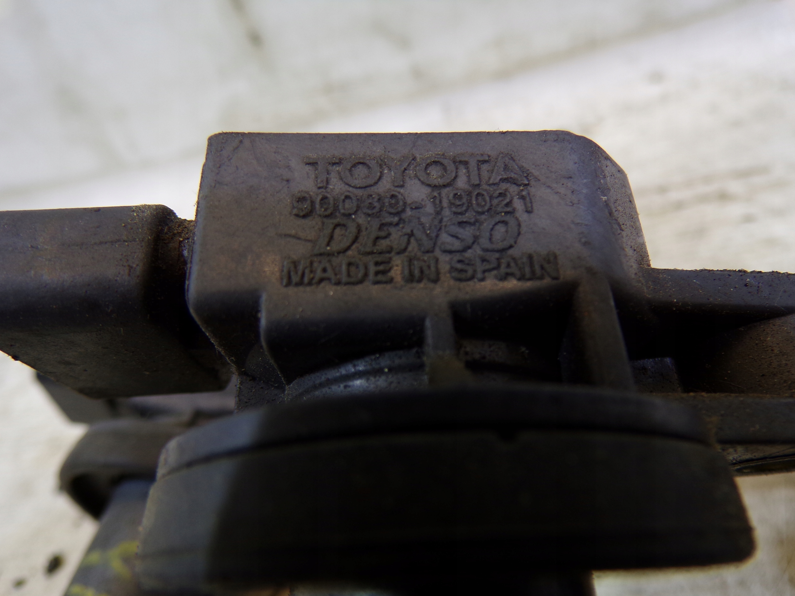 coil coils ignition ZAPLONEWE TOYOTA YARIS 1.0