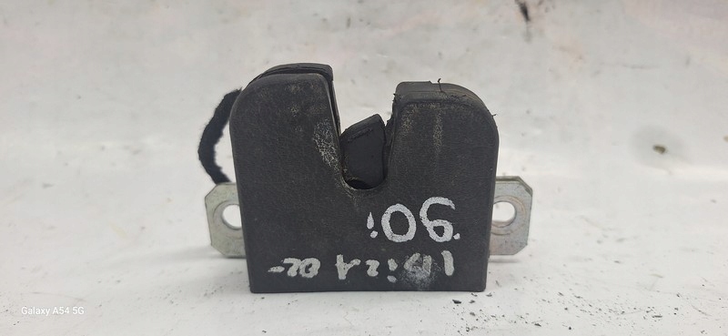lock SEAT IBIZA 02- 6L6827505A