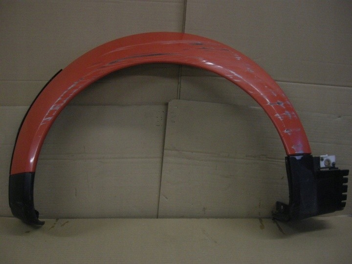 AUDI A2 НАКЛАДКА НА КРИЛО