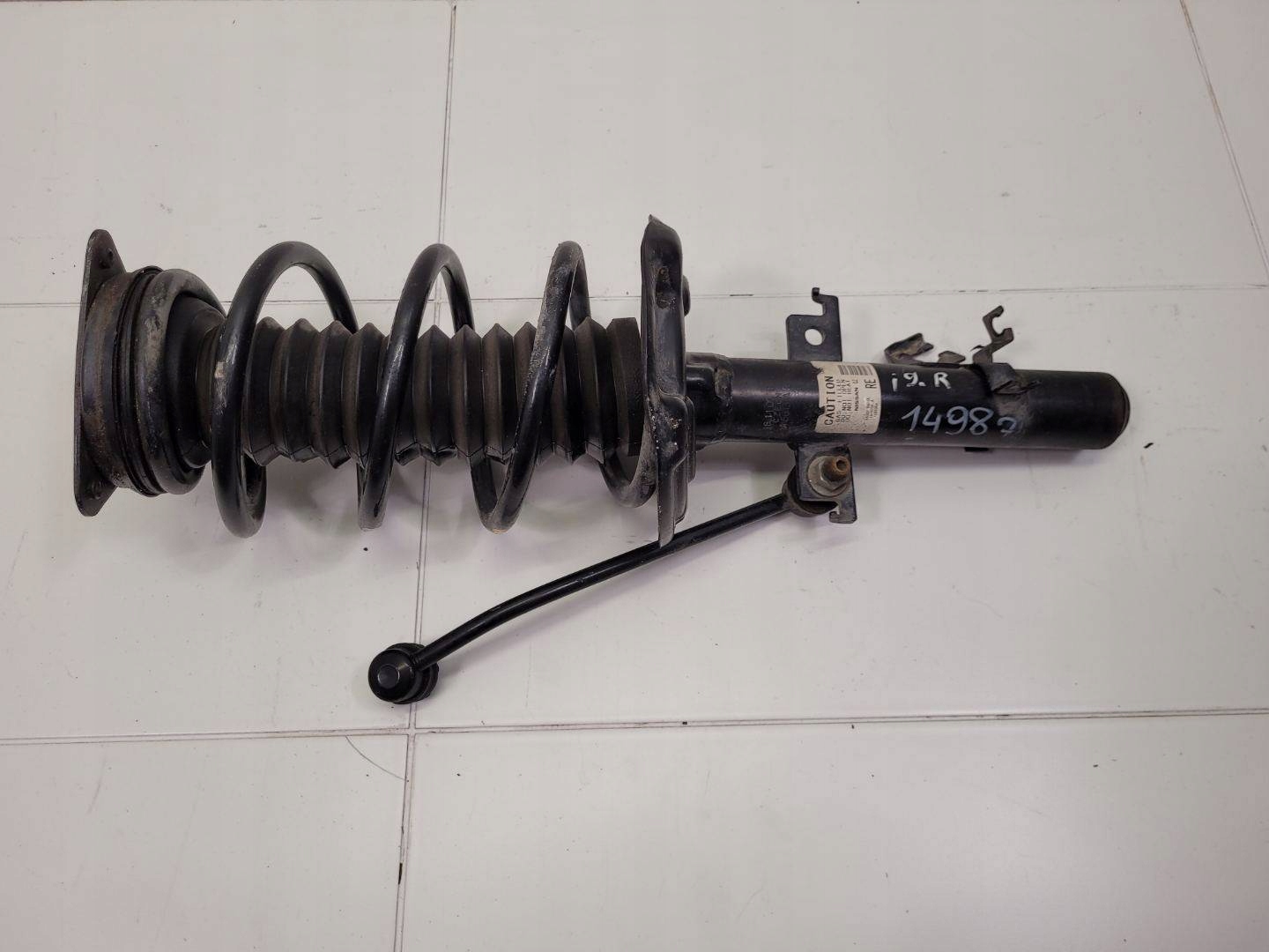 shock absorber front right side Renault Kadjar 2018 54302HV01A